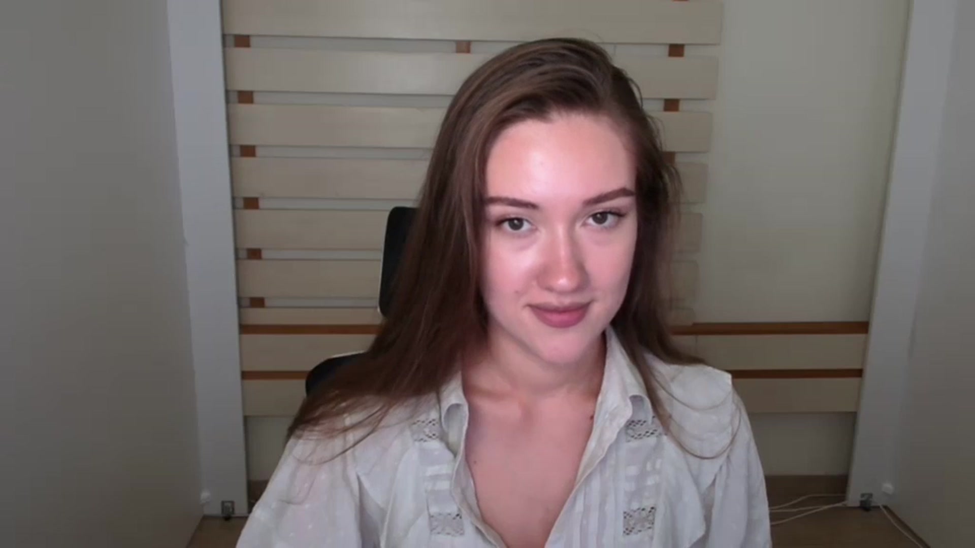 Gallery image thumbnail from Leia_Sweet's myfreecams stream on, 08/03/2023, 11:53 image 13 of 20