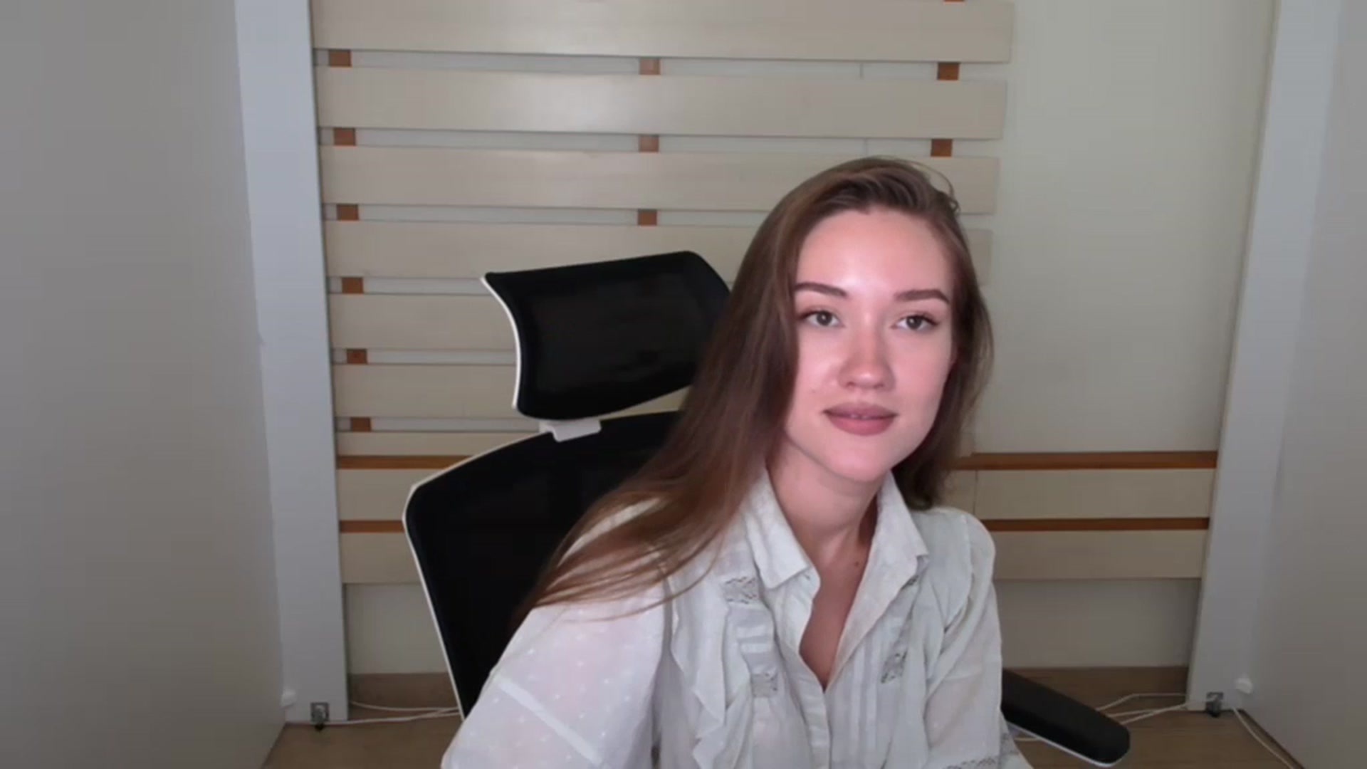 Gallery image thumbnail from Leia_Sweet's myfreecams stream on, 08/03/2023, 11:53 image 17 of 20