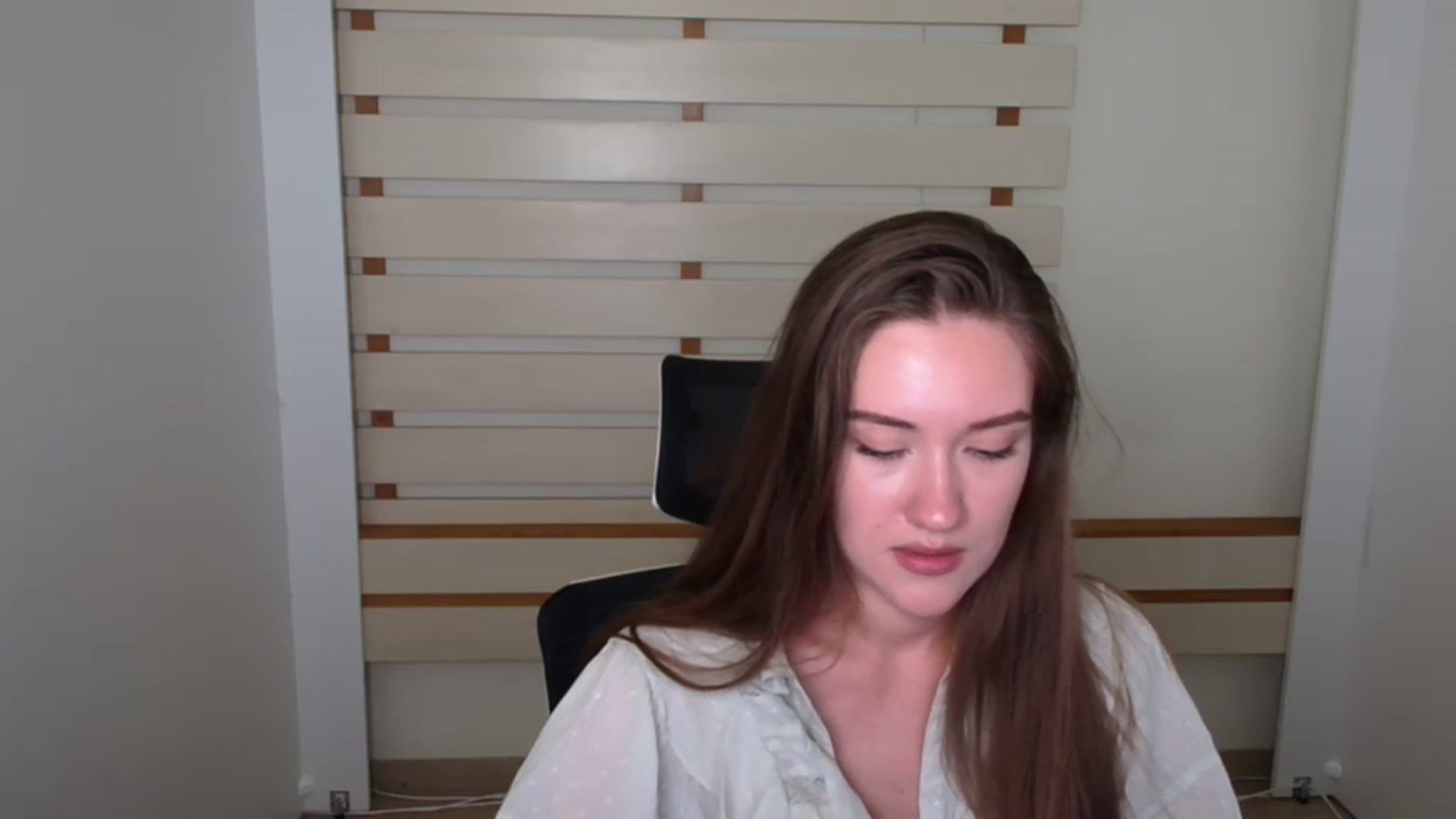 Gallery image thumbnail from Leia_Sweet's myfreecams stream on, 08/03/2023, 15:00 image 13 of 20