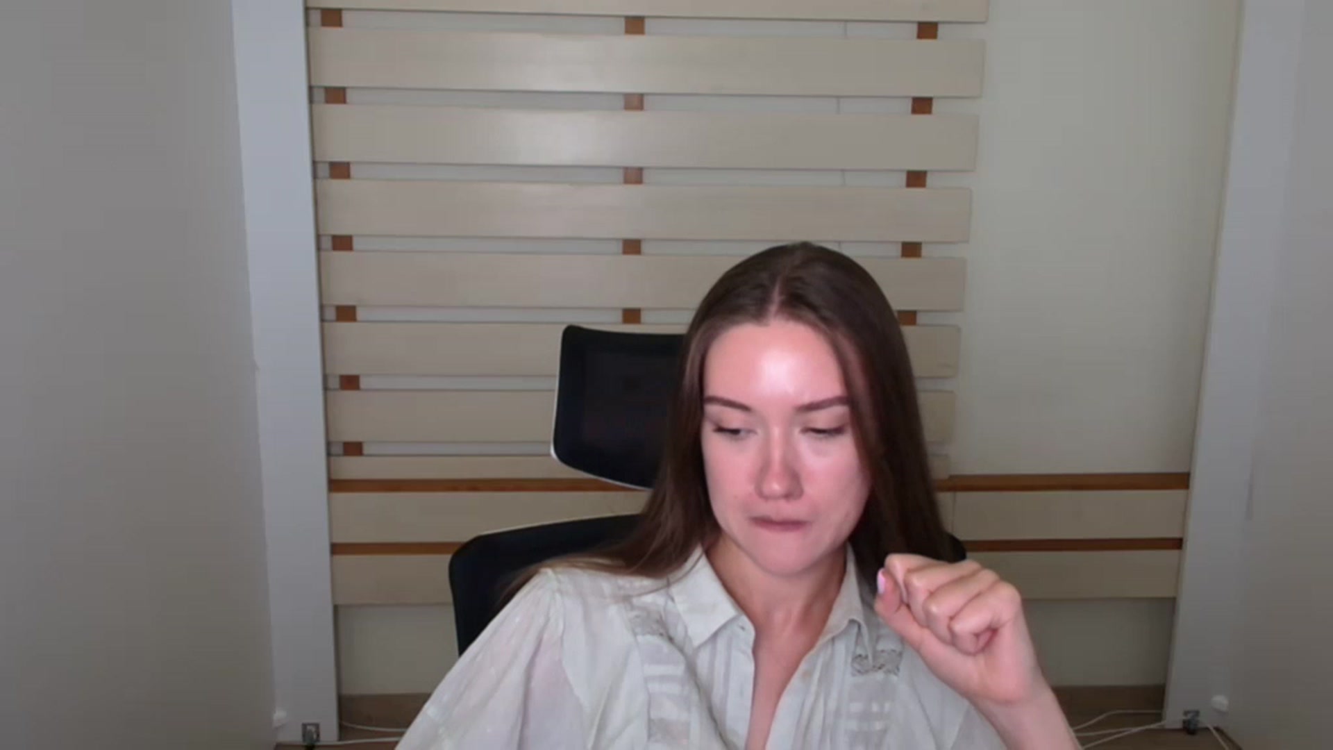 Gallery image thumbnail from Leia_Sweet's myfreecams stream on, 08/03/2023, 16:43 image 1 of 20