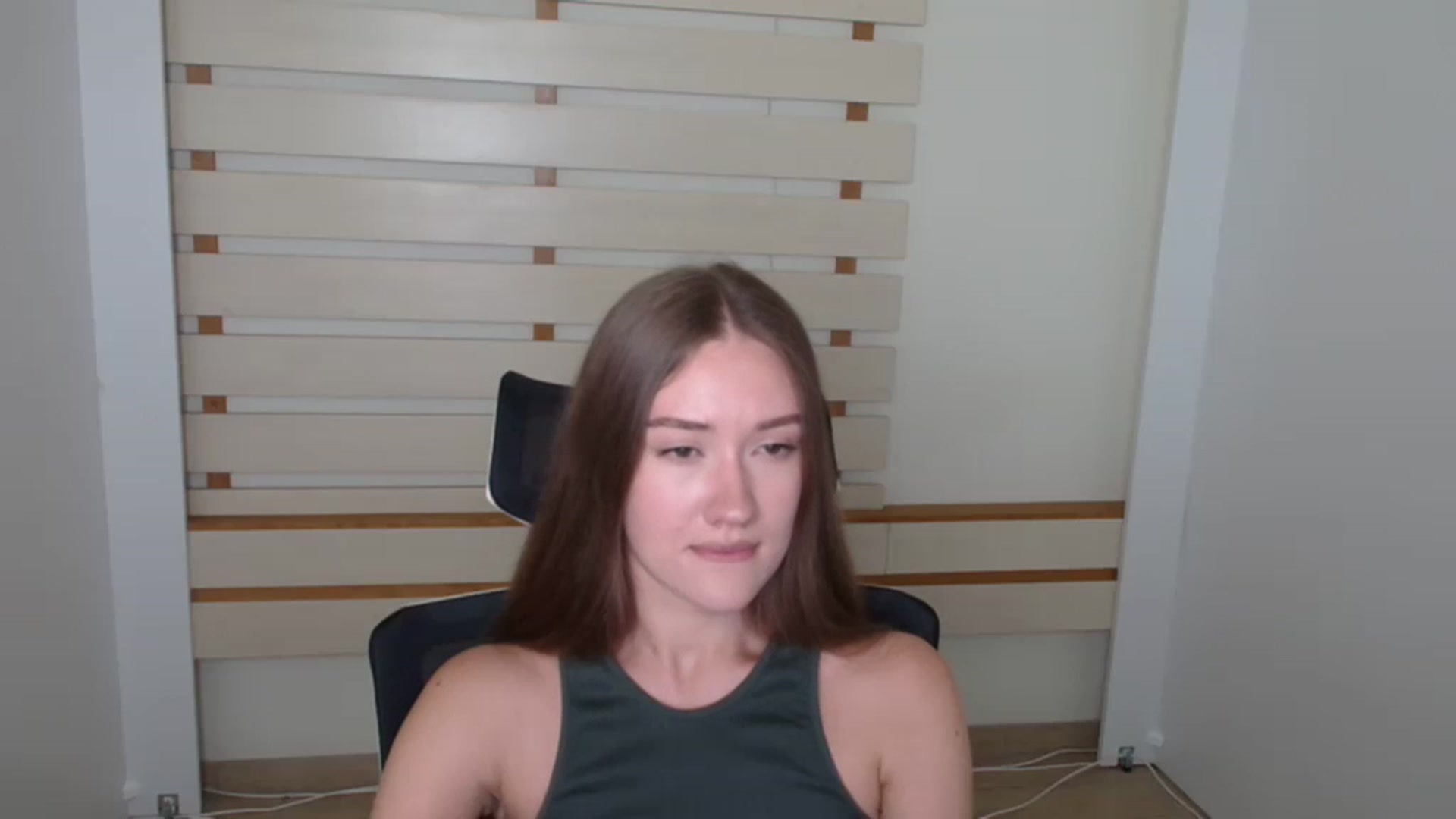 Gallery image thumbnail from Leia_Sweet's myfreecams stream on, 08/13/2023, 12:19 image 10 of 20