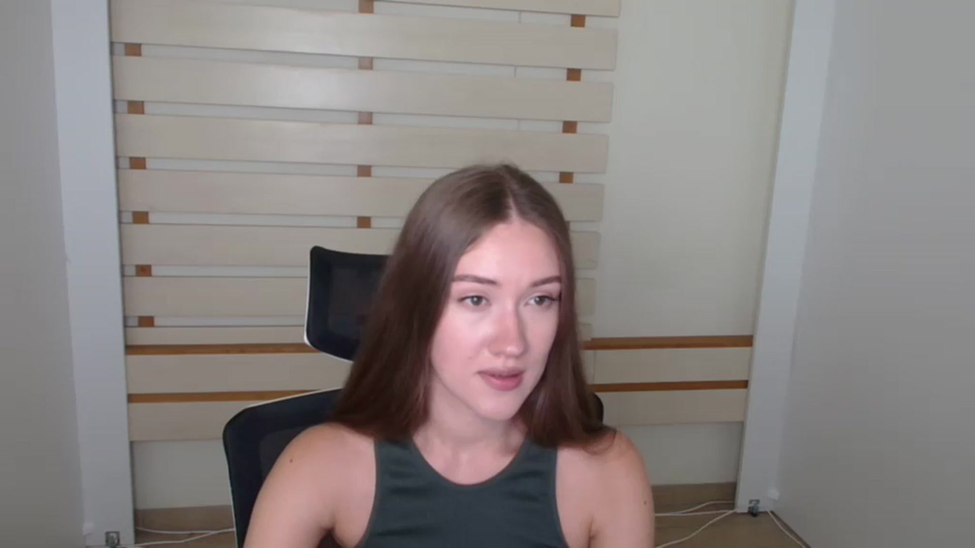 Gallery image thumbnail from Leia_Sweet's myfreecams stream on, 08/13/2023, 12:19 image 9 of 20