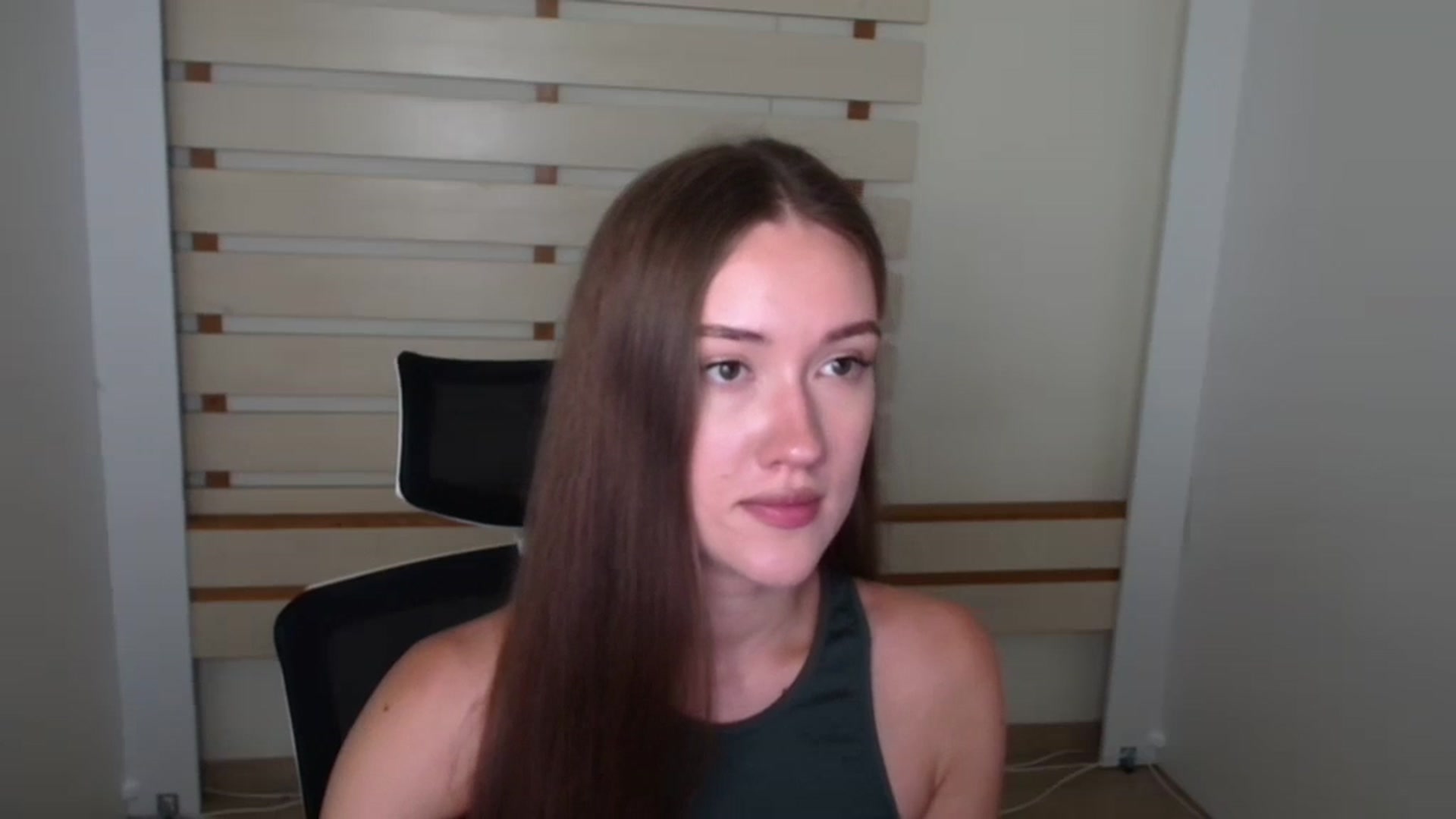 Gallery image thumbnail from Leia_Sweet's myfreecams stream on, 08/13/2023, 12:19 image 5 of 20