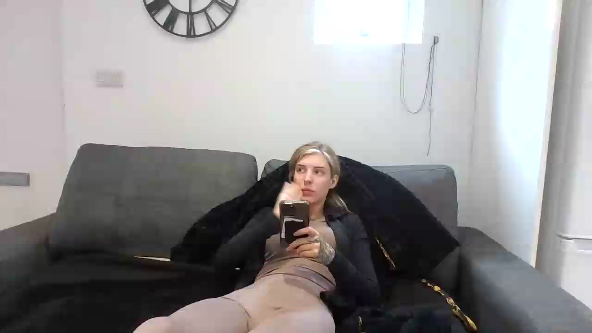 Gallery image thumbnail from Leicontent's myfreecams stream on, 09/16/2026, 11:47 image 1 of 20