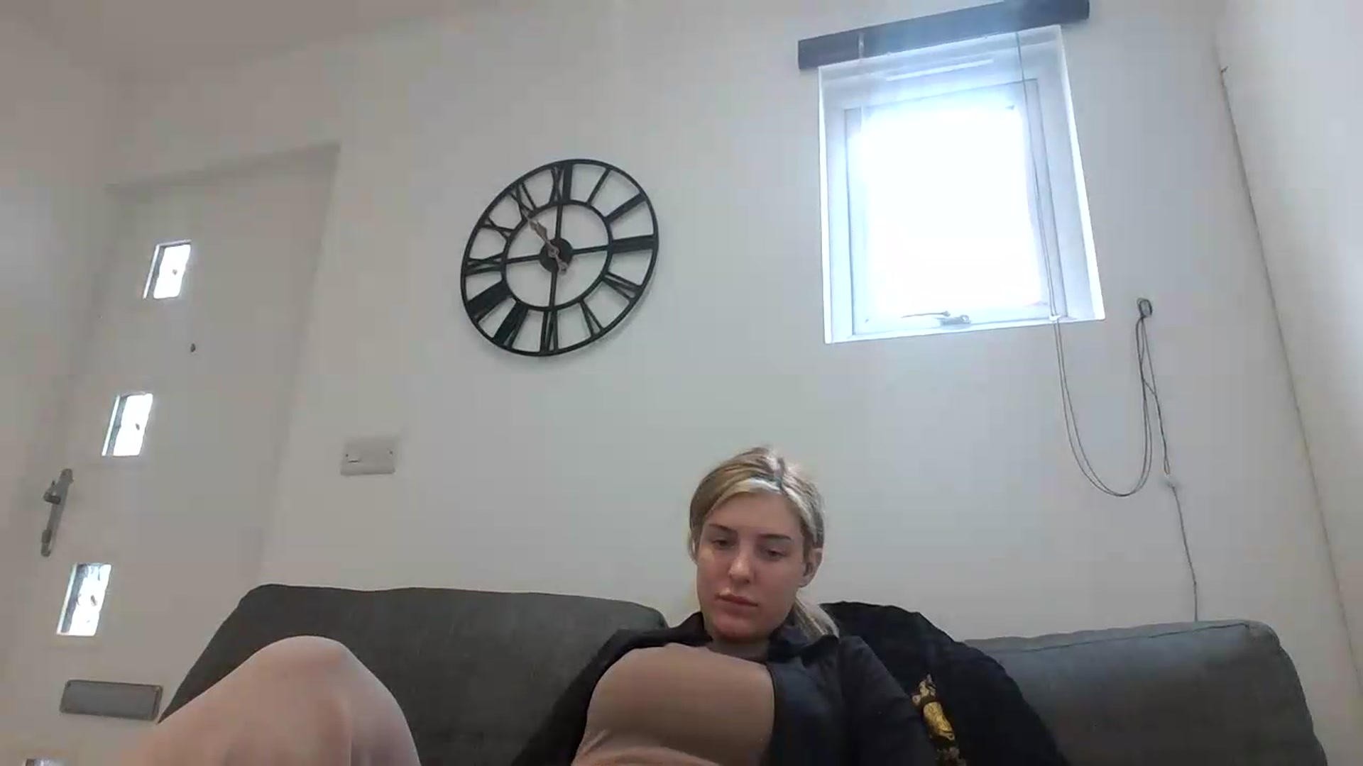 Gallery image thumbnail from Leicontent's myfreecams stream on, 09/16/2026, 11:47 image 11 of 20