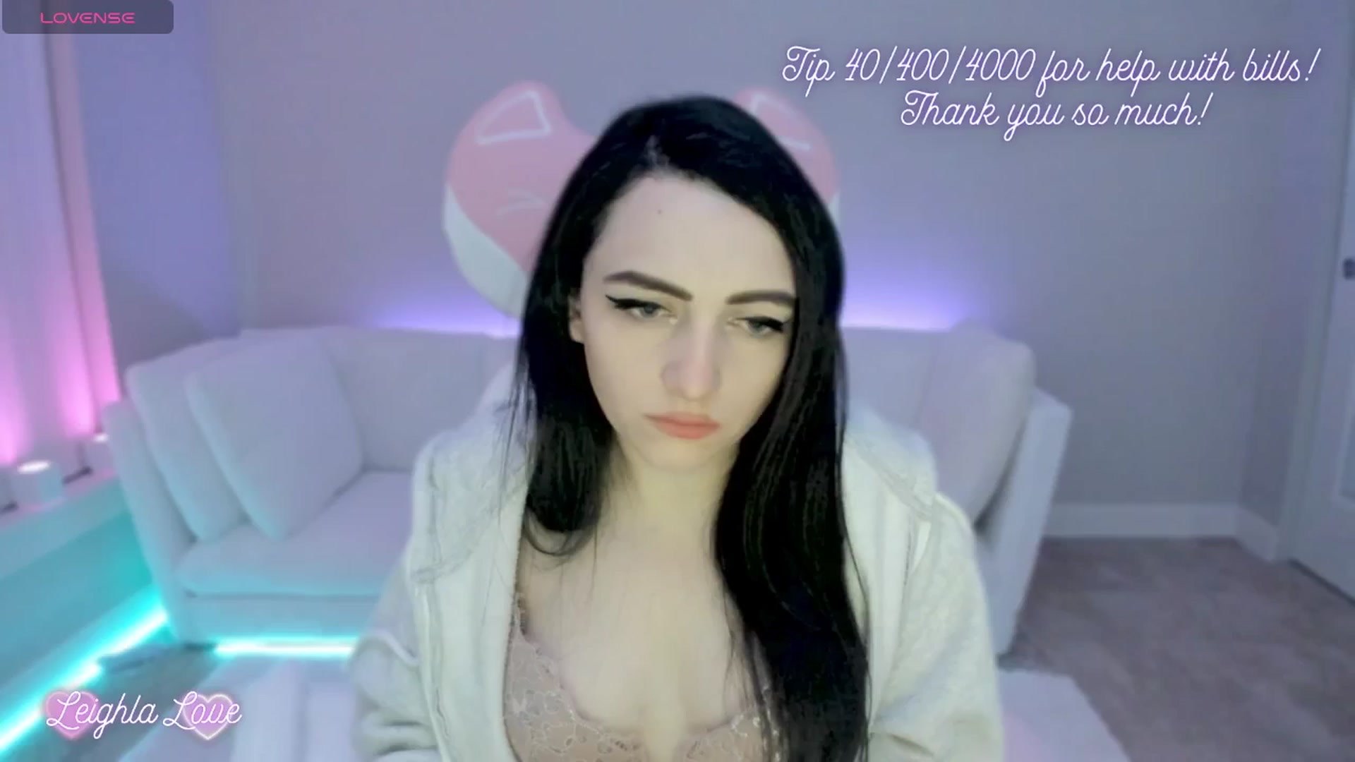Gallery image thumbnail from LeighlaLove's myfreecams stream on, 03/03/2025, 11:56 image 8 of 20