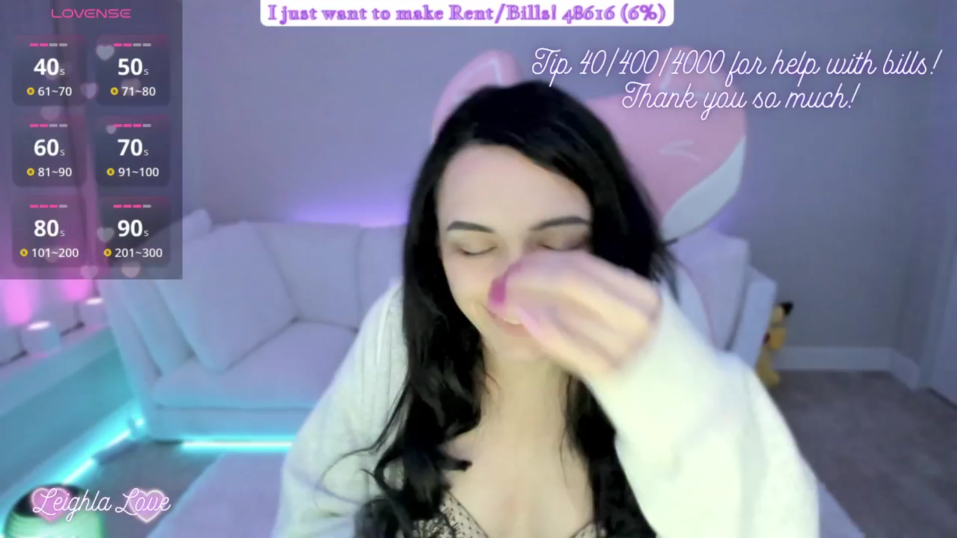Gallery image thumbnail from LeighlaLove's myfreecams stream on, 04/22/2025, 08:16 image 15 of 20