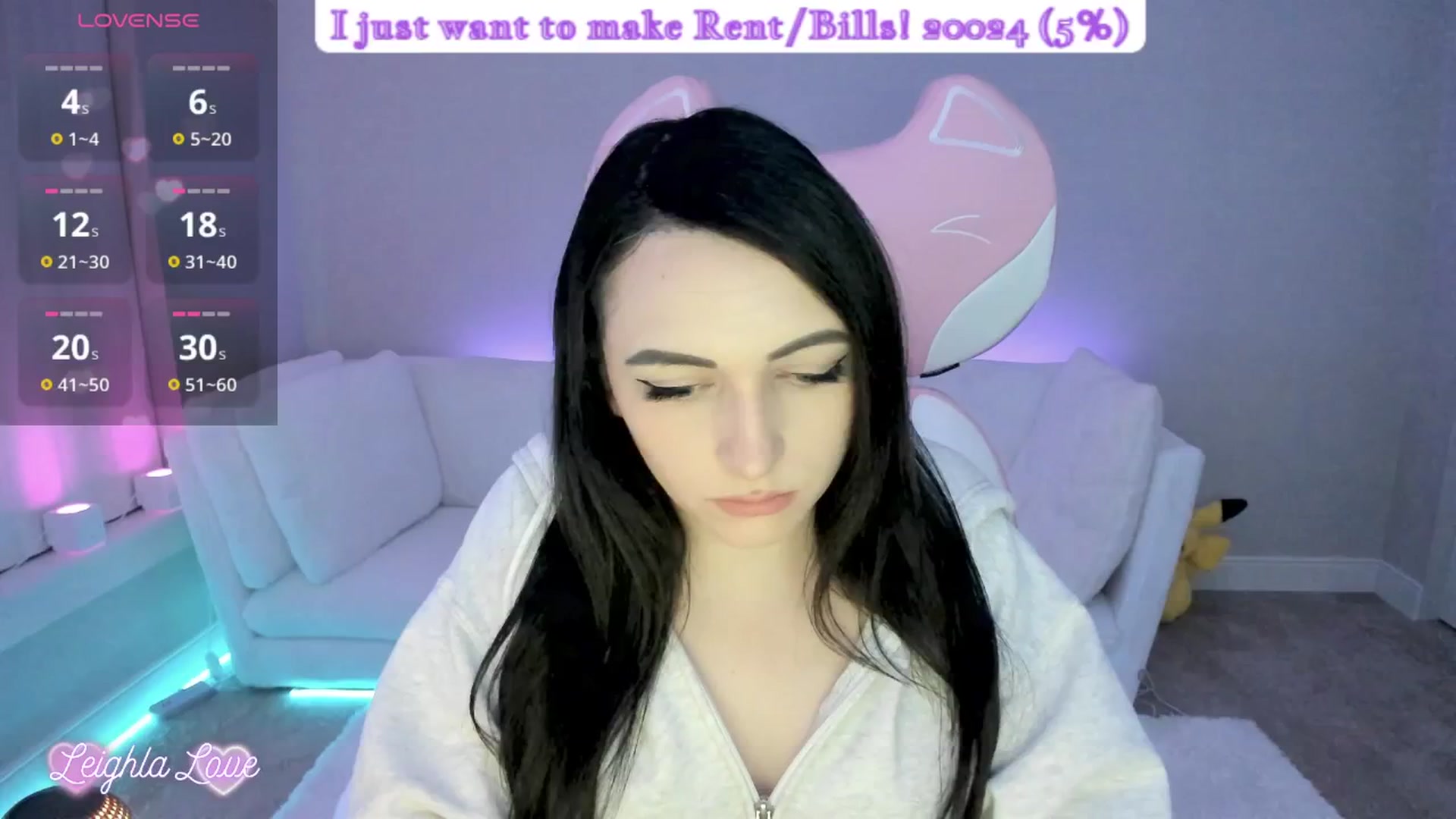 Gallery image thumbnail from LeighlaLove's myfreecams stream on, 04/28/2025, 09:22 image 14 of 20