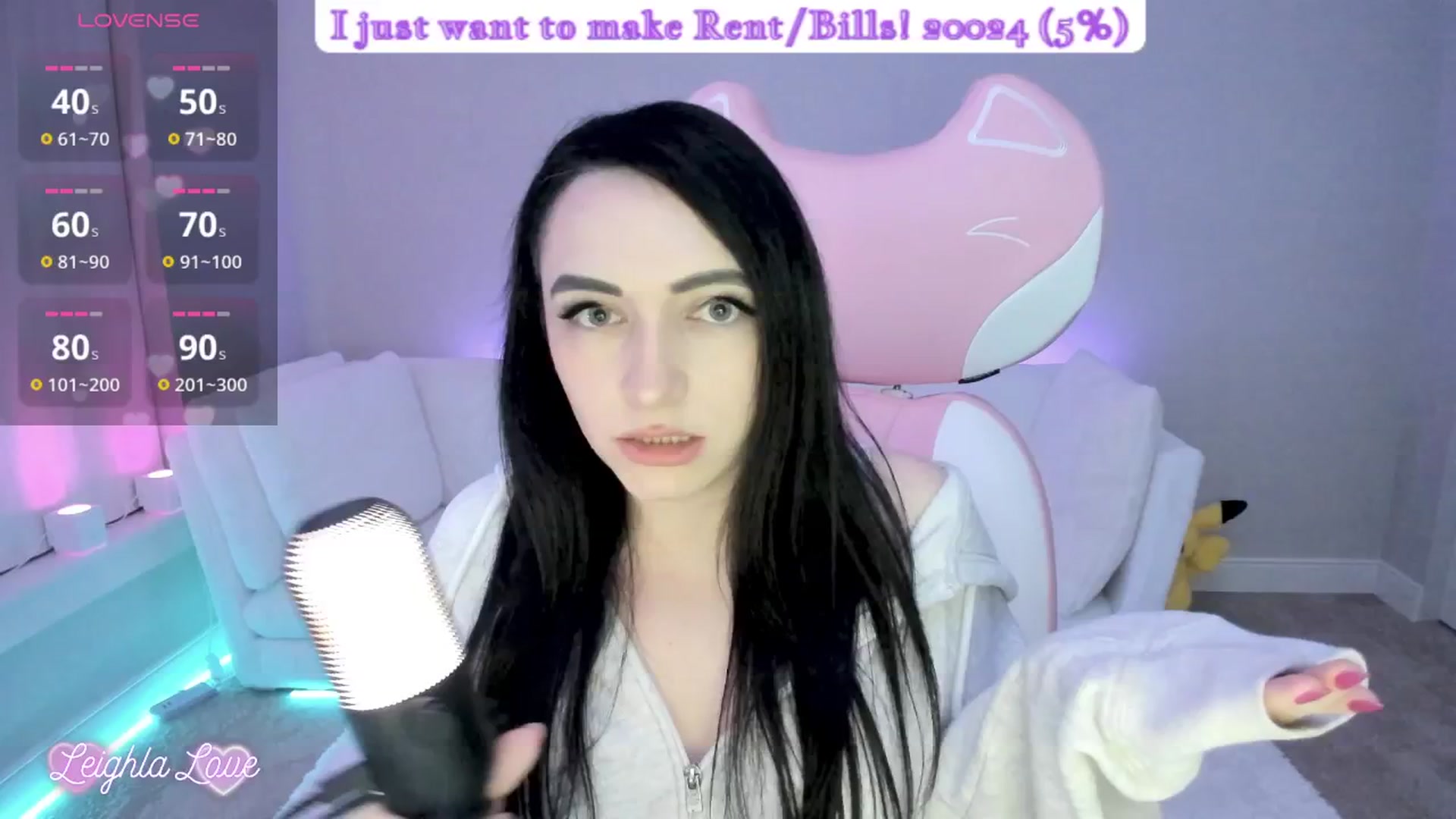 Gallery image thumbnail from LeighlaLove's myfreecams stream on, 04/28/2025, 09:22 image 8 of 20
