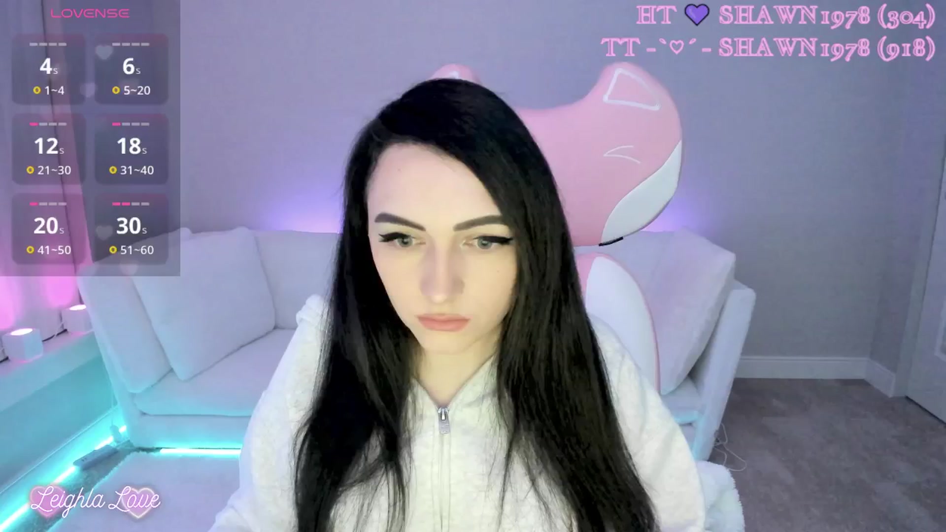 Gallery image thumbnail from LeighlaLove's myfreecams stream on, 05/05/2025, 08:21 image 4 of 20