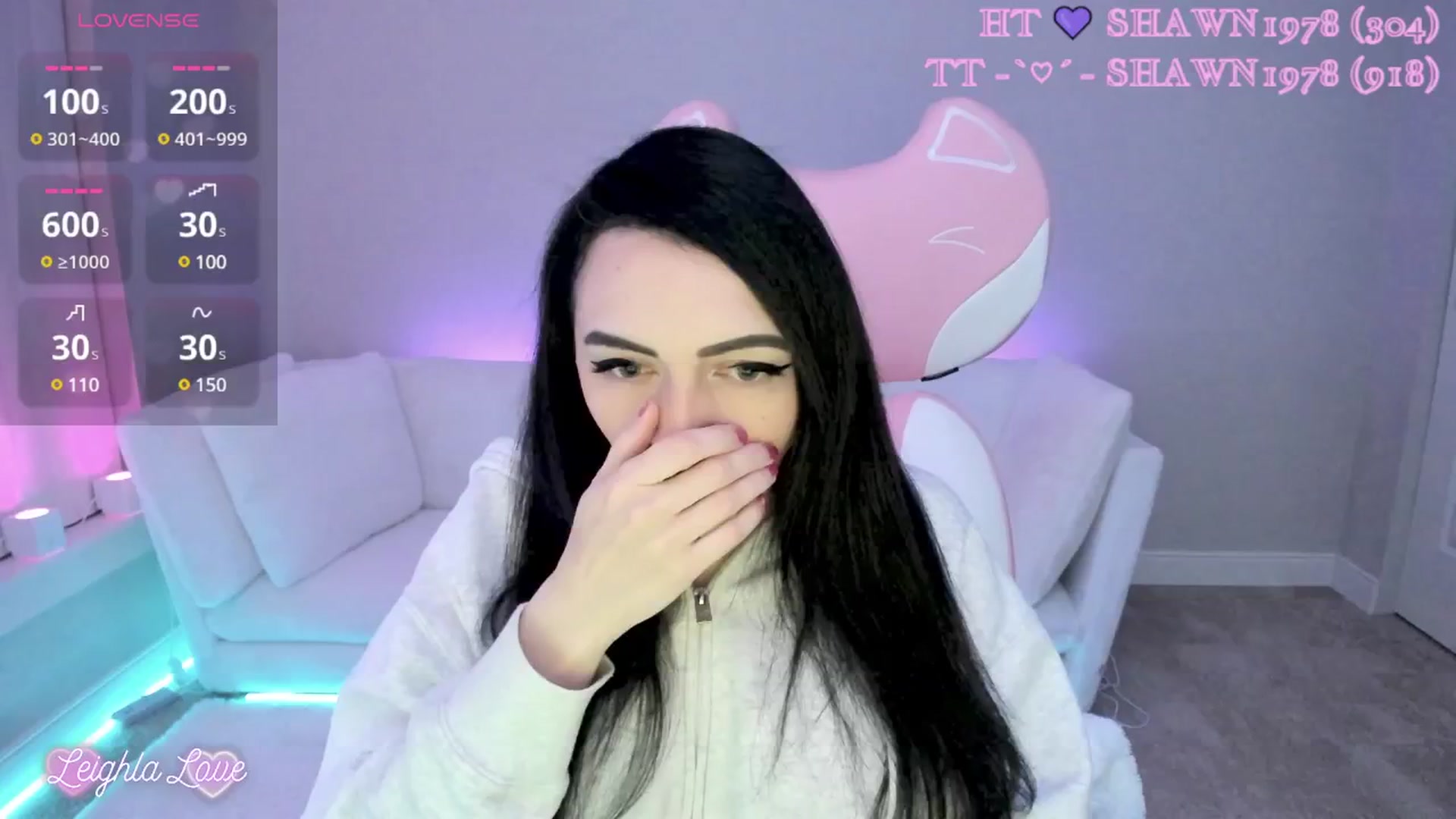 Gallery image thumbnail from LeighlaLove's myfreecams stream on, 05/05/2025, 08:21 image 3 of 20