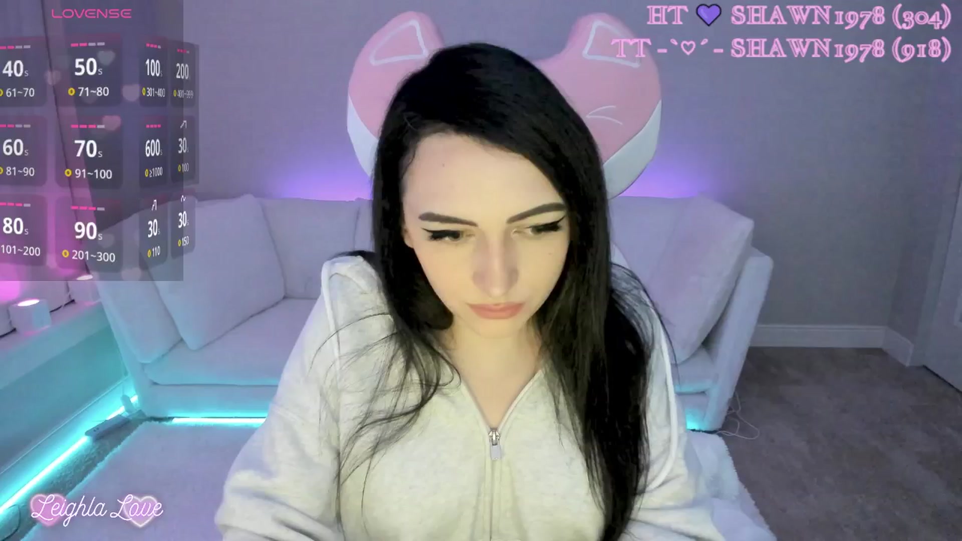 Gallery image thumbnail from LeighlaLove's myfreecams stream on, 05/05/2025, 08:21 image 14 of 20