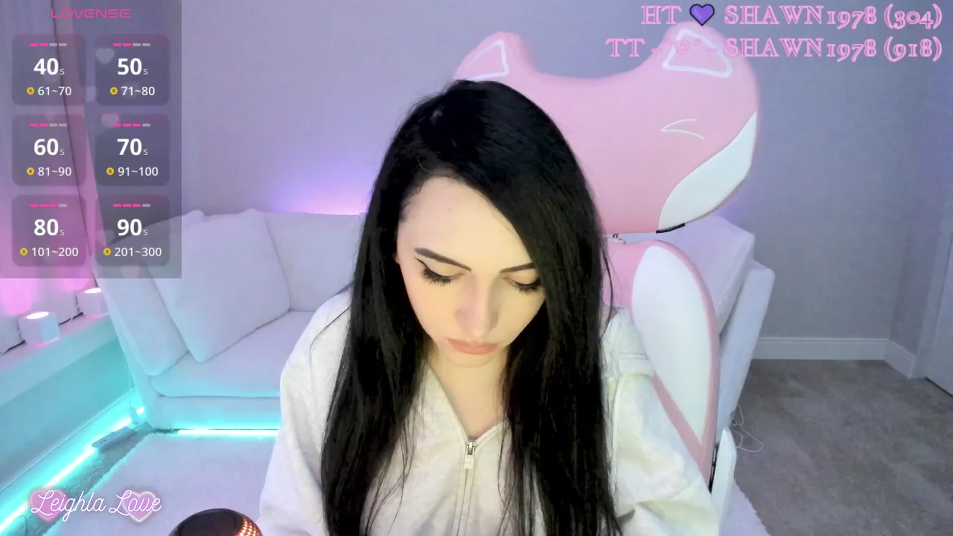 Gallery image thumbnail from LeighlaLove's myfreecams stream on, 05/05/2025, 11:33 image 5 of 20