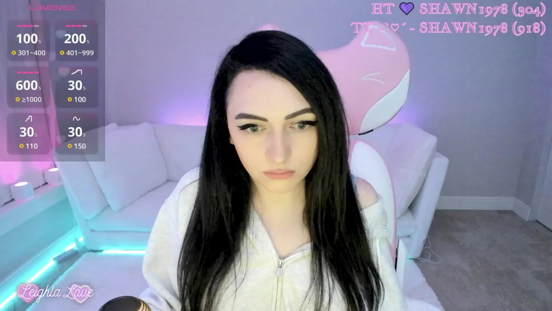 Gallery image thumbnail from LeighlaLove's myfreecams stream on, 05/05/2025, 11:33 image 6 of 20
