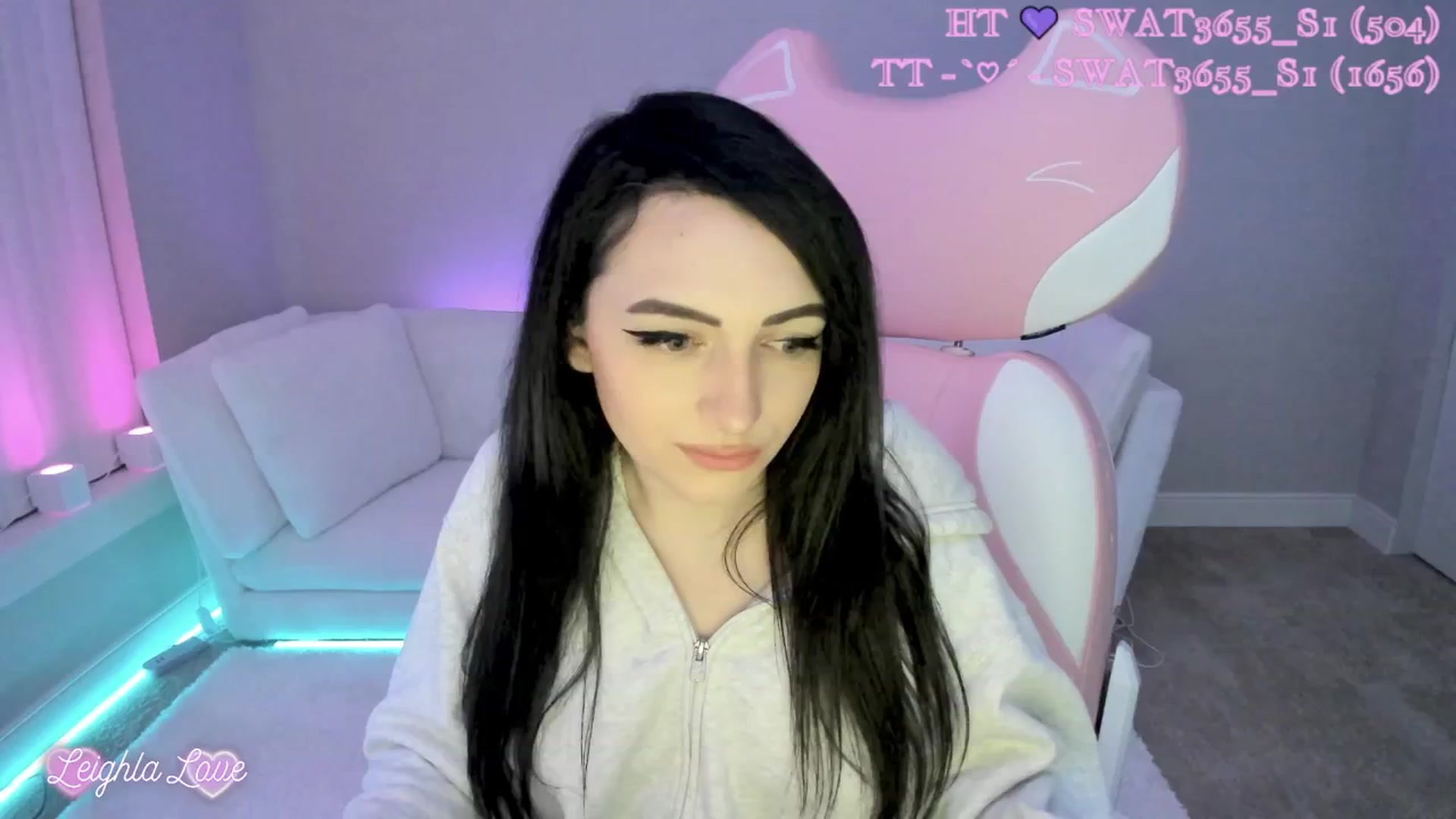 Gallery image thumbnail from LeighlaLove's myfreecams stream on, 05/05/2025, 11:33 image 20 of 20