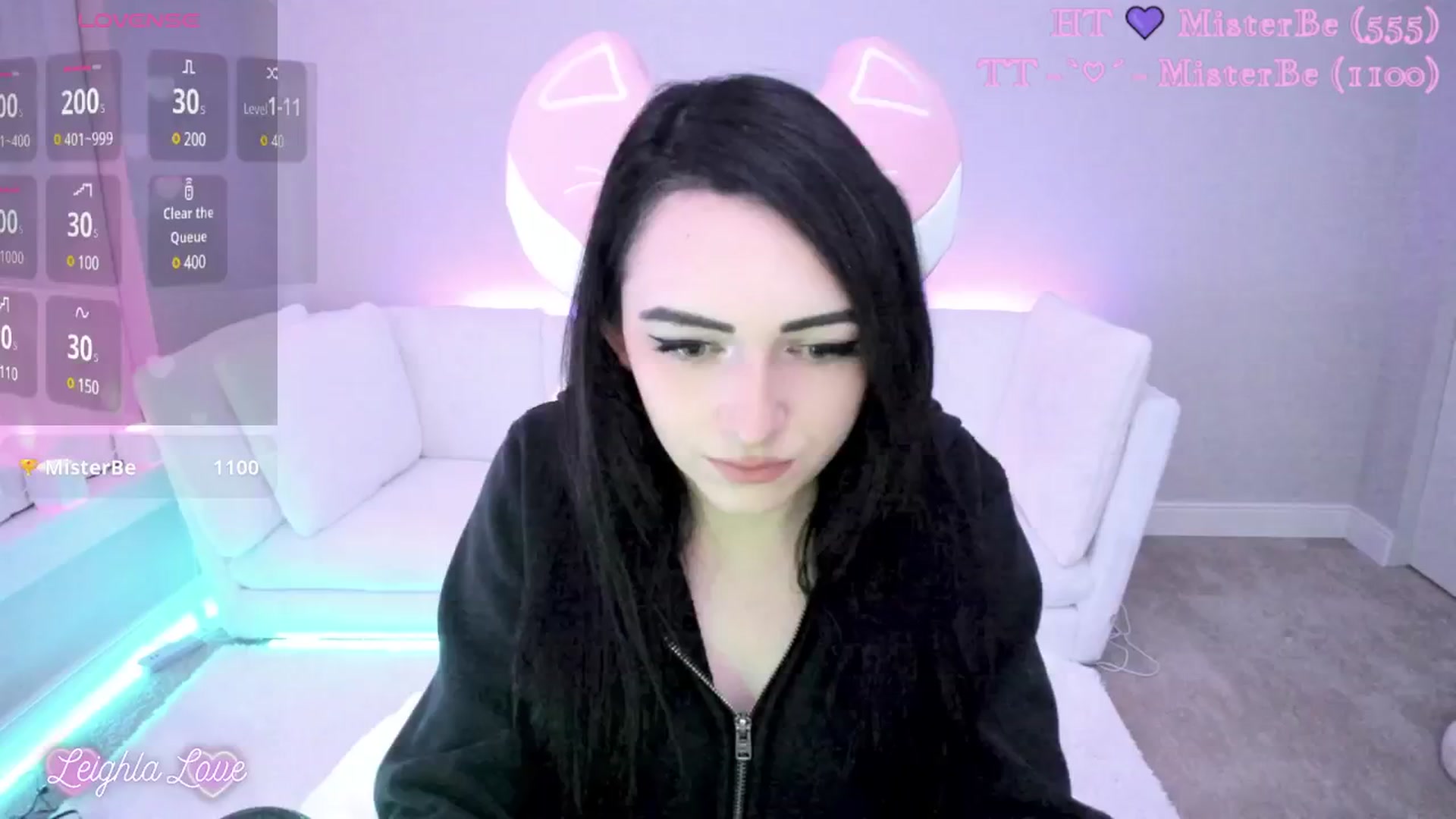 Gallery image thumbnail from LeighlaLove's myfreecams stream on, 05/06/2025, 10:52 image 4 of 20