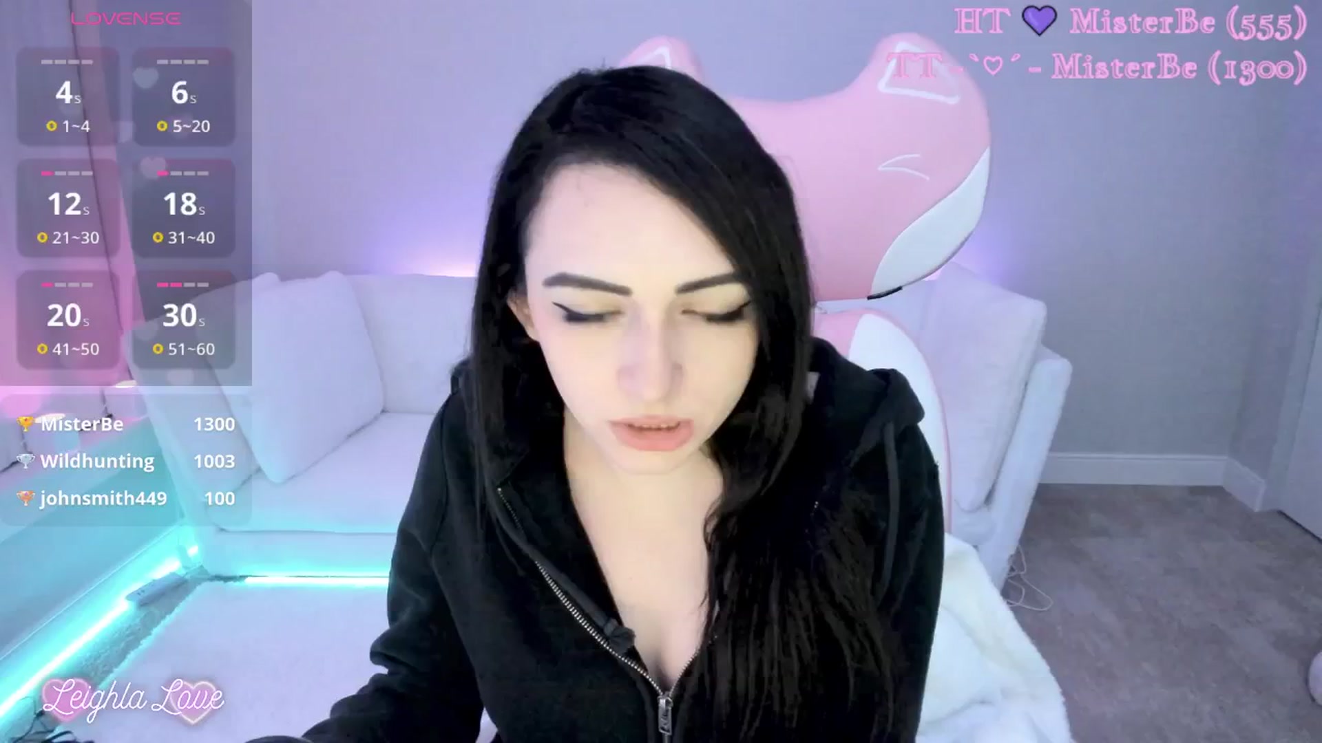 Gallery image thumbnail from LeighlaLove's myfreecams stream on, 05/06/2025, 10:52 image 20 of 20