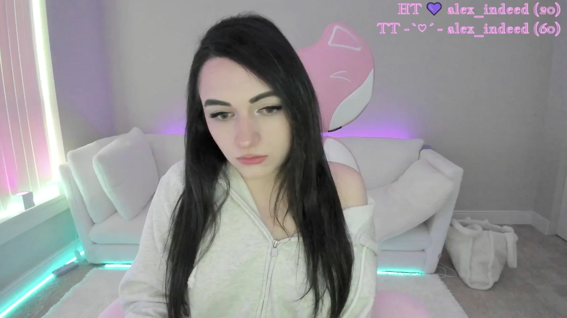 Gallery image thumbnail from LeighlaLove's myfreecams stream on, 05/10/2025, 18:29 image 5 of 20
