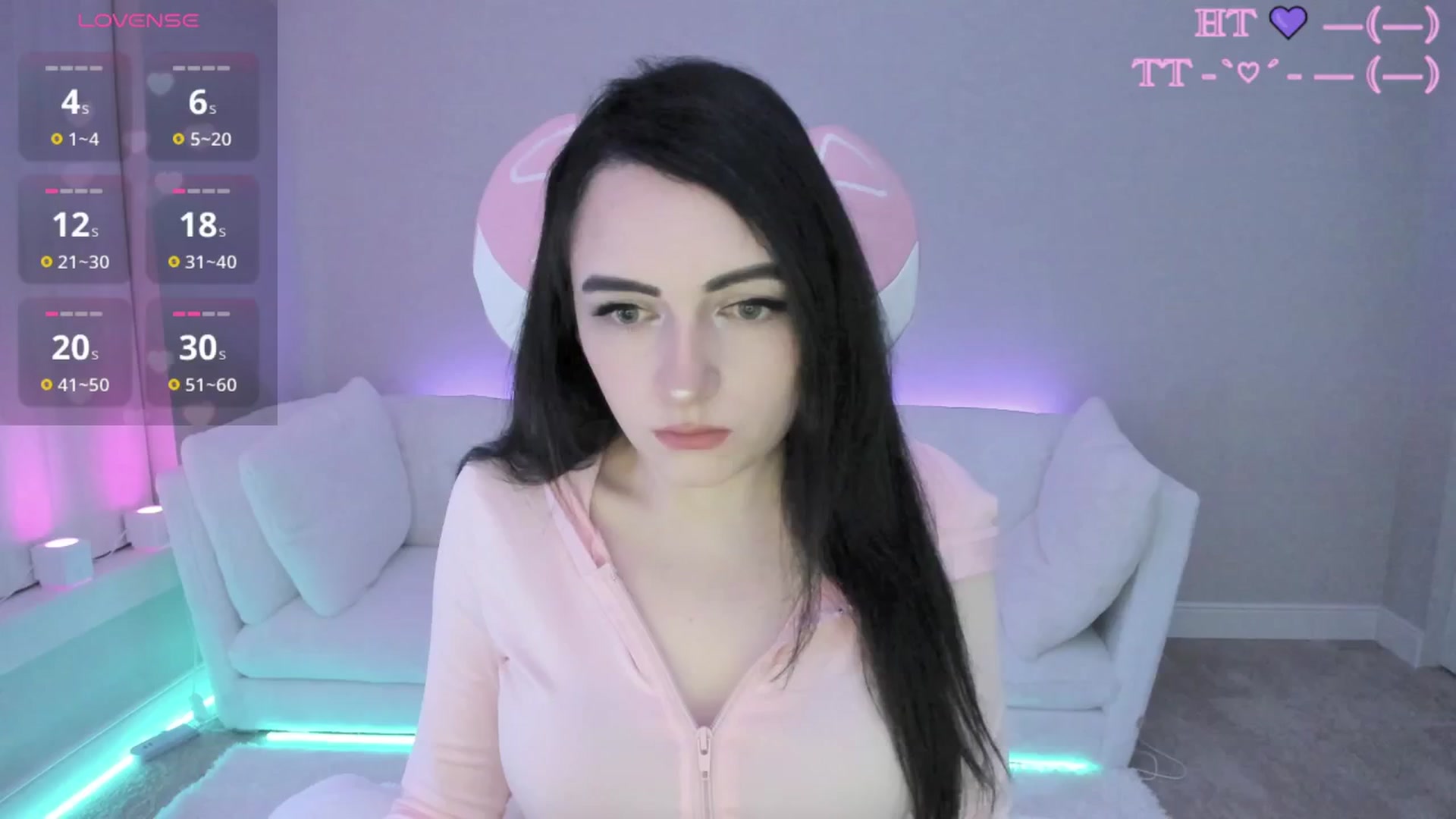 Gallery image thumbnail from LeighlaLove's myfreecams stream on, 05/12/2025, 10:35 image 18 of 20