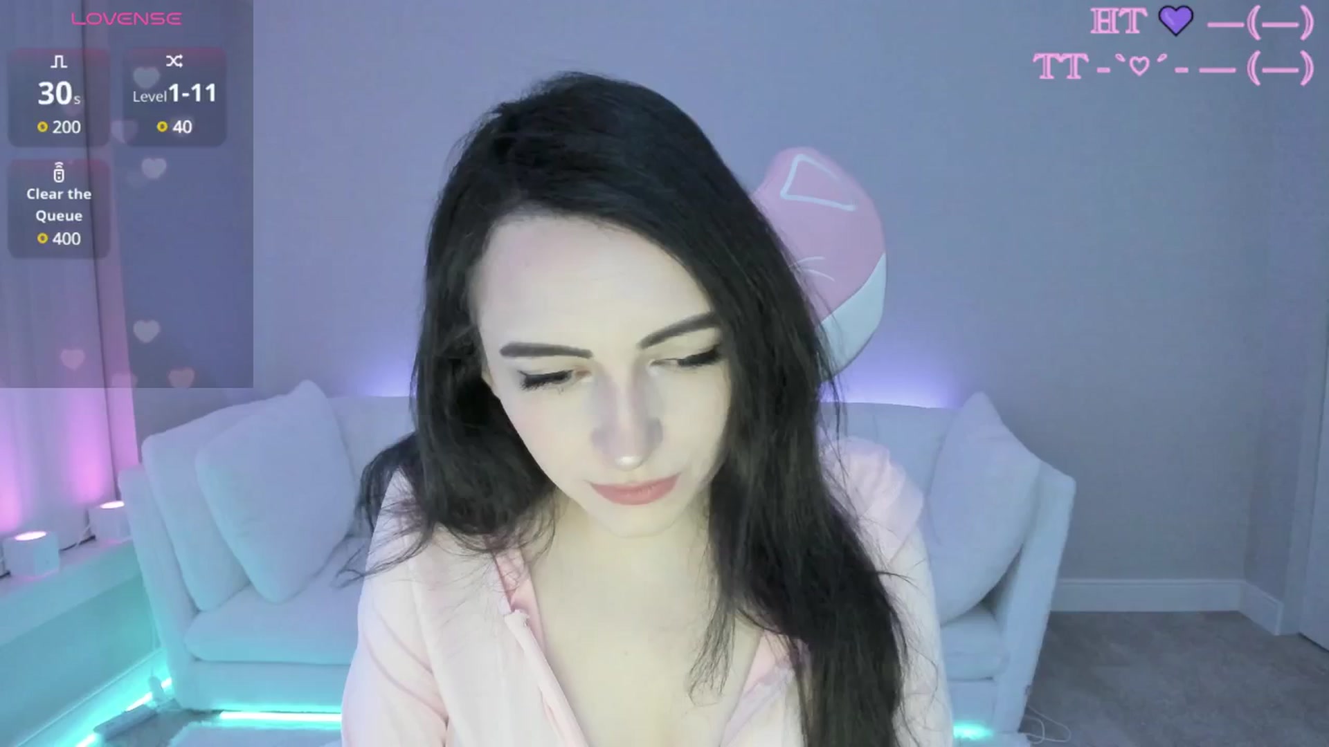 Gallery image thumbnail from LeighlaLove's myfreecams stream on, 05/12/2025, 10:35 image 1 of 20