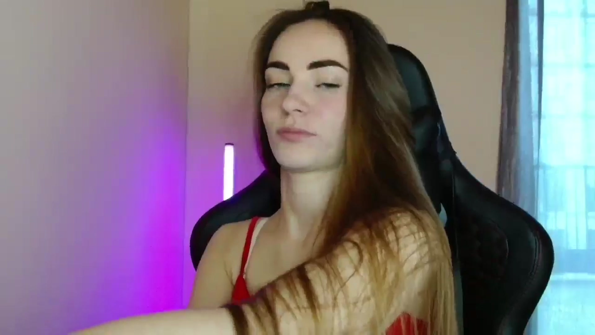 Gallery image thumbnail from Leila's myfreecams stream on, 03/31/2026, 11:02 image 7 of 20