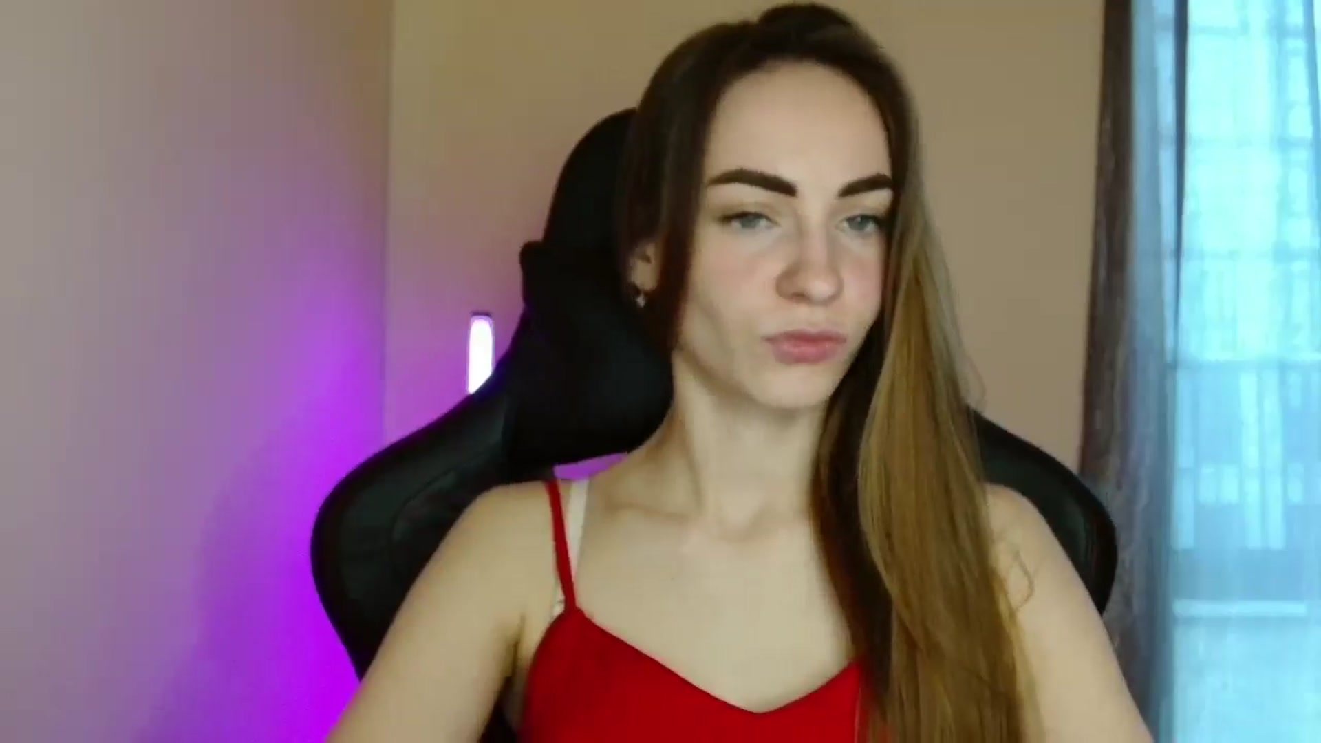 Gallery image thumbnail from Leila's myfreecams stream on, 03/31/2026, 11:02 image 18 of 20
