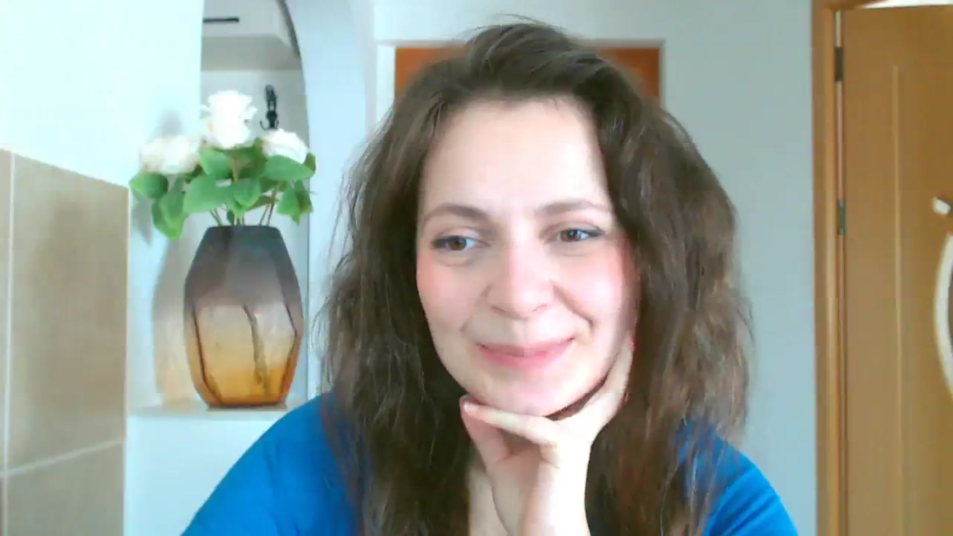 Gallery image thumbnail from LeilaLight's myfreecams stream on, 02/27/2024, 15:10 image 3 of 20