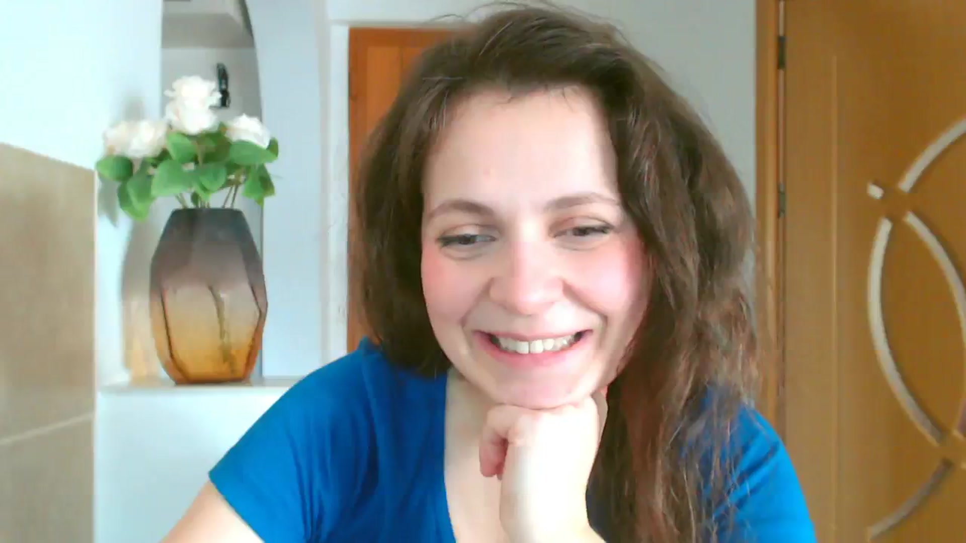 Gallery image thumbnail from LeilaLight's myfreecams stream on, 02/27/2024, 15:10 image 12 of 20