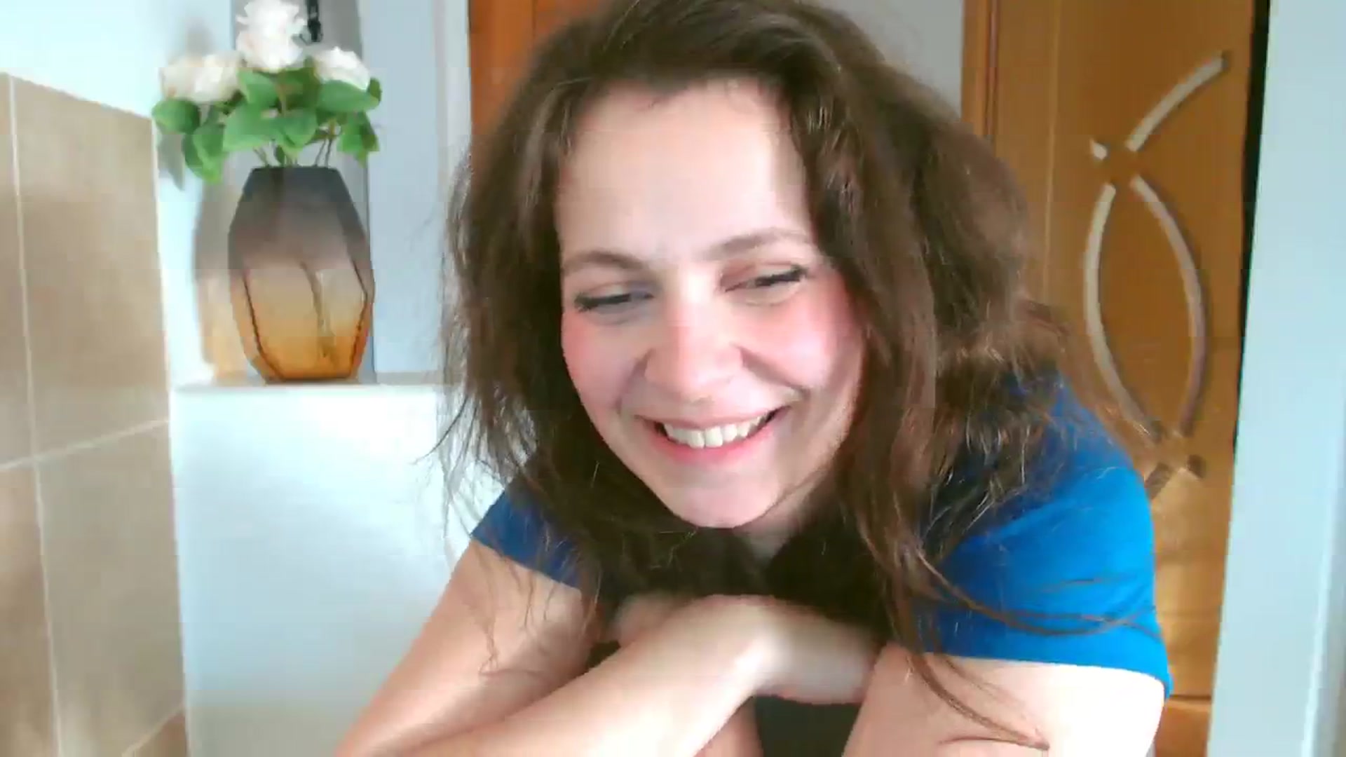 Gallery image thumbnail from LeilaLight's myfreecams stream on, 02/27/2024, 15:10 image 15 of 20