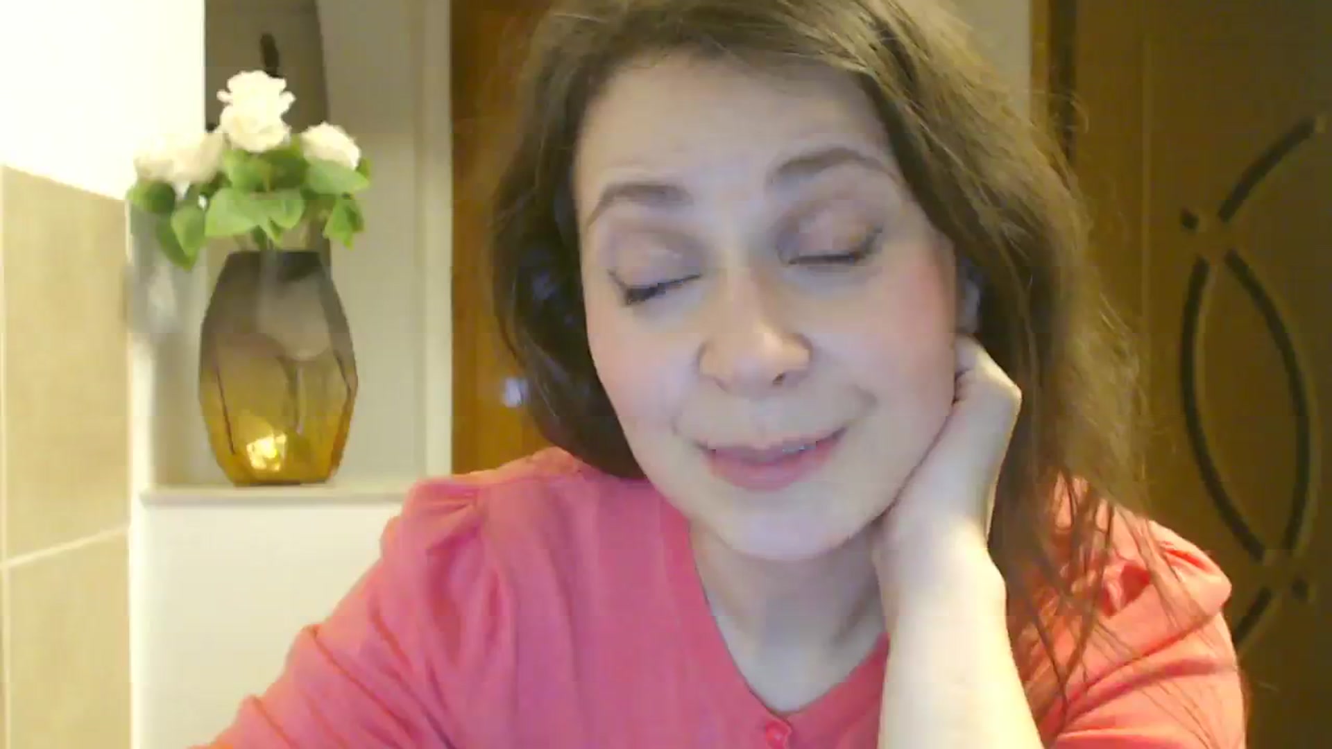 Gallery image thumbnail from LeilaLight's myfreecams stream on, 02/27/2024, 20:42 image 8 of 20