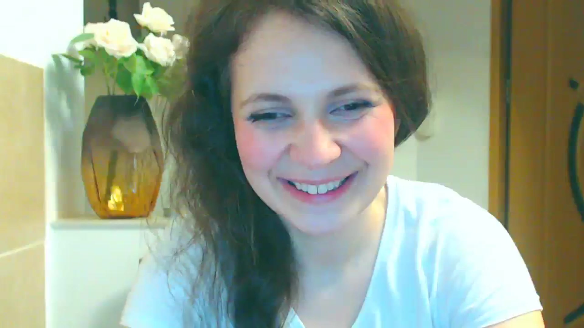 Gallery image thumbnail from LeilaLight's myfreecams stream on, 03/01/2024, 18:33 image 10 of 20