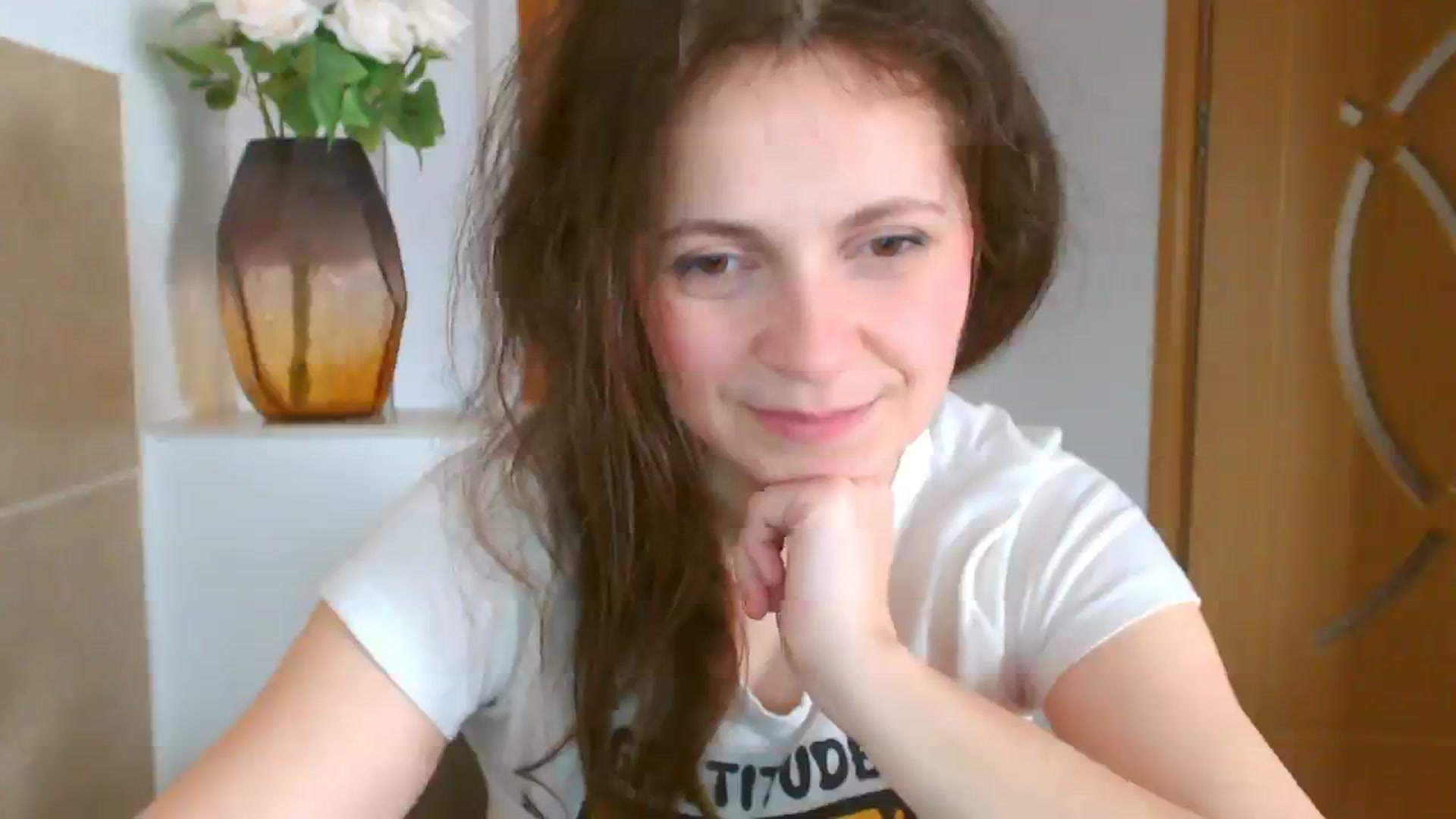 Gallery image thumbnail from LeilaLight's myfreecams stream on, 03/02/2024, 12:58 image 9 of 20