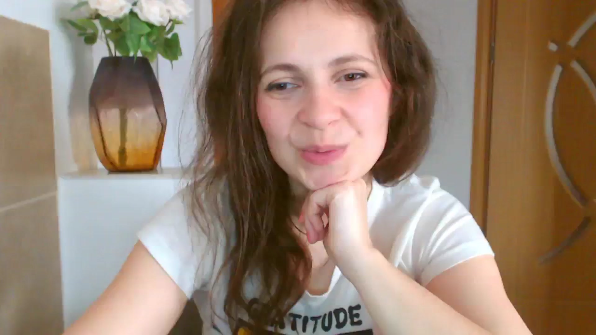 Gallery image thumbnail from LeilaLight's myfreecams stream on, 03/02/2024, 12:58 image 1 of 20