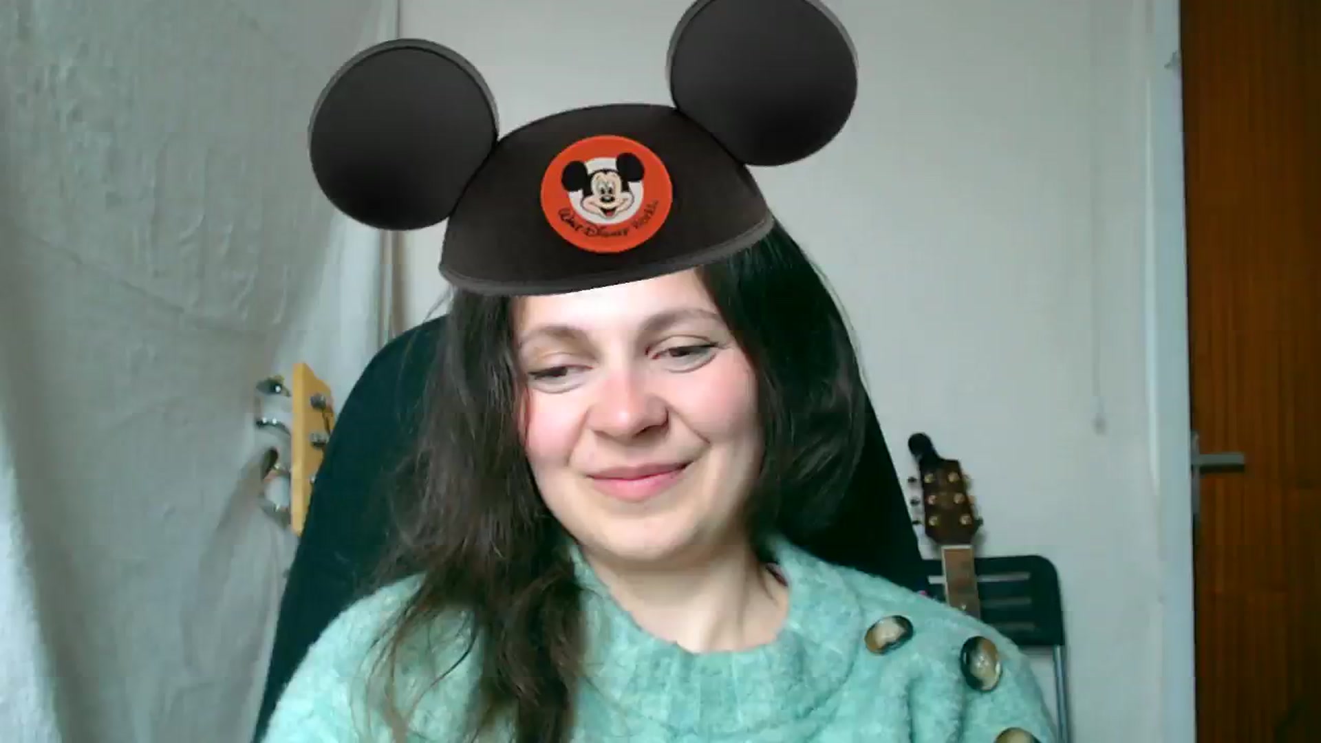 Gallery image thumbnail from LeilaLight's myfreecams stream on, 04/01/2024, 11:11 image 7 of 20