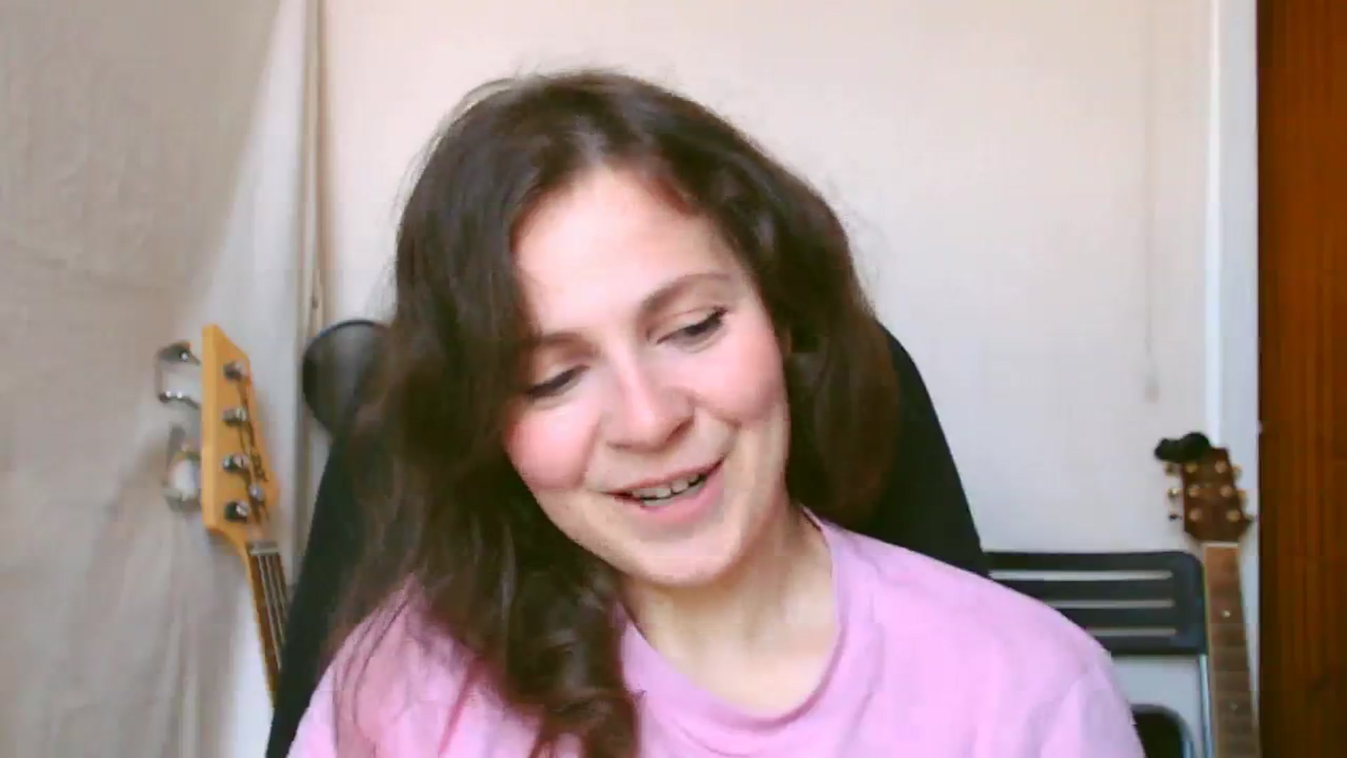 Gallery image thumbnail from LeilaLight's myfreecams stream on, 04/02/2024, 10:25 image 6 of 20