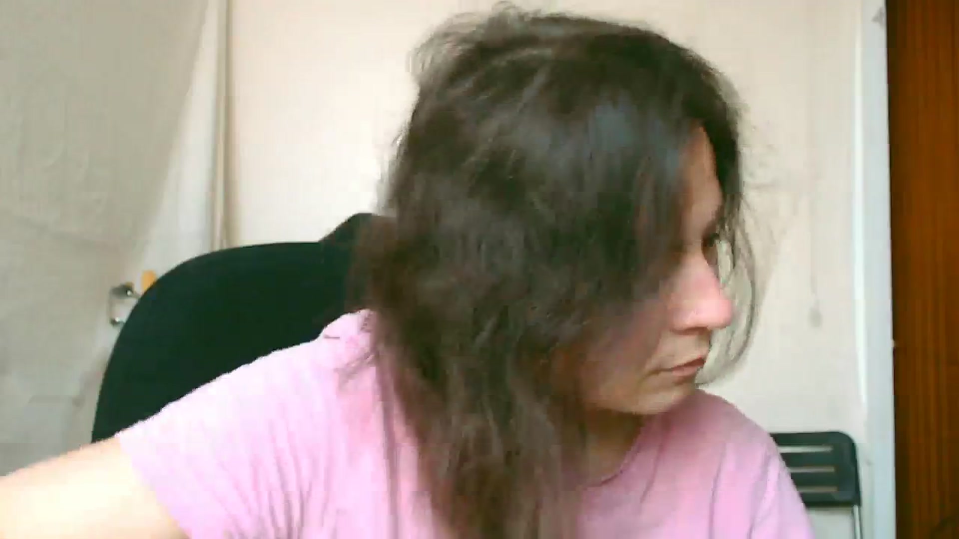 Gallery image thumbnail from LeilaLight's myfreecams stream on, 04/02/2024, 10:25 image 16 of 20