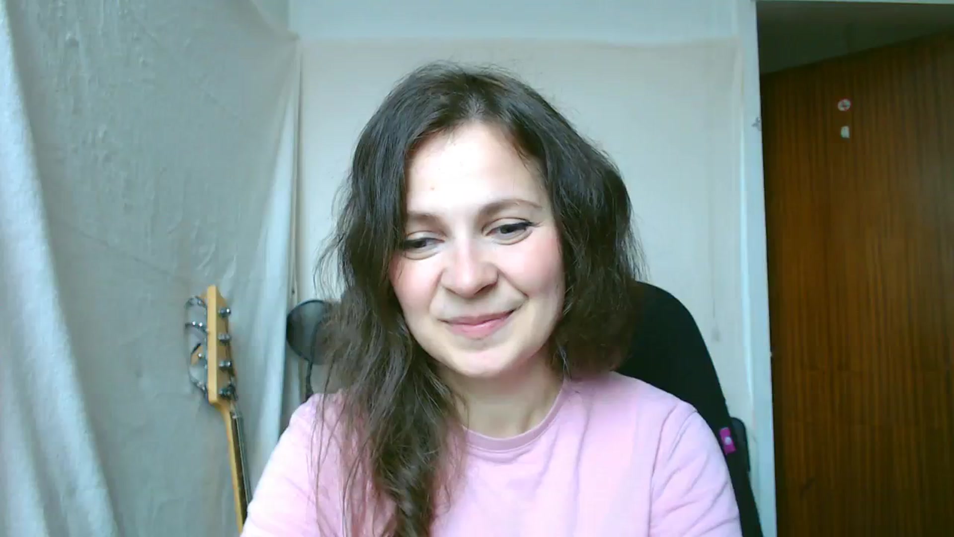 Gallery image thumbnail from LeilaLight's myfreecams stream on, 04/02/2024, 11:38 image 20 of 20