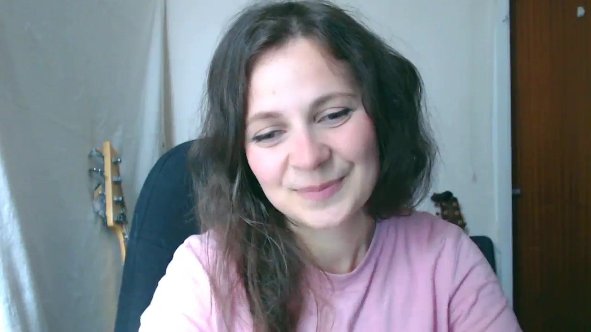Gallery image thumbnail from LeilaLight's myfreecams stream on, 04/02/2024, 14:03 image 6 of 20