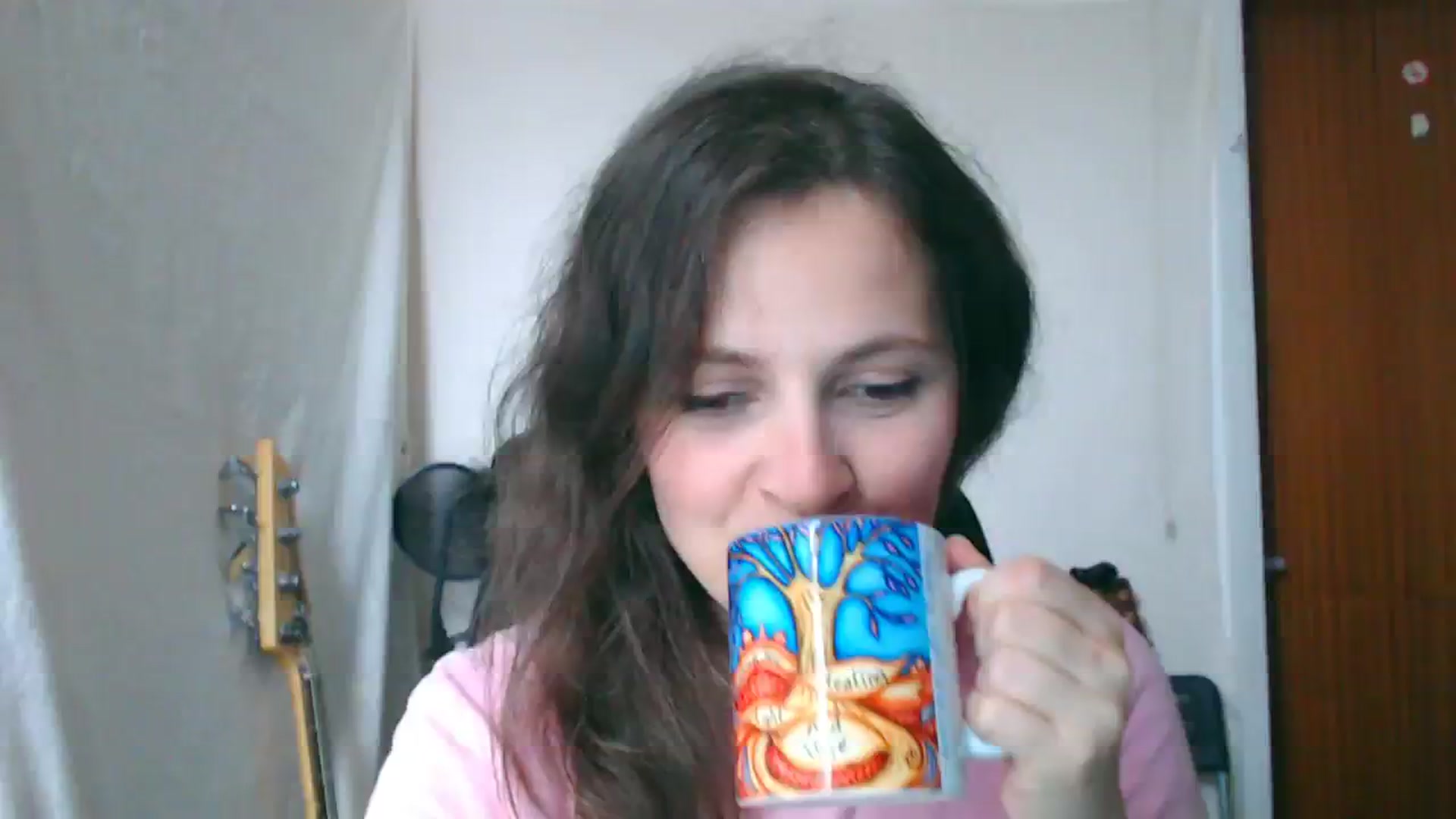 Gallery image thumbnail from LeilaLight's myfreecams stream on, 04/02/2024, 14:03 image 2 of 20