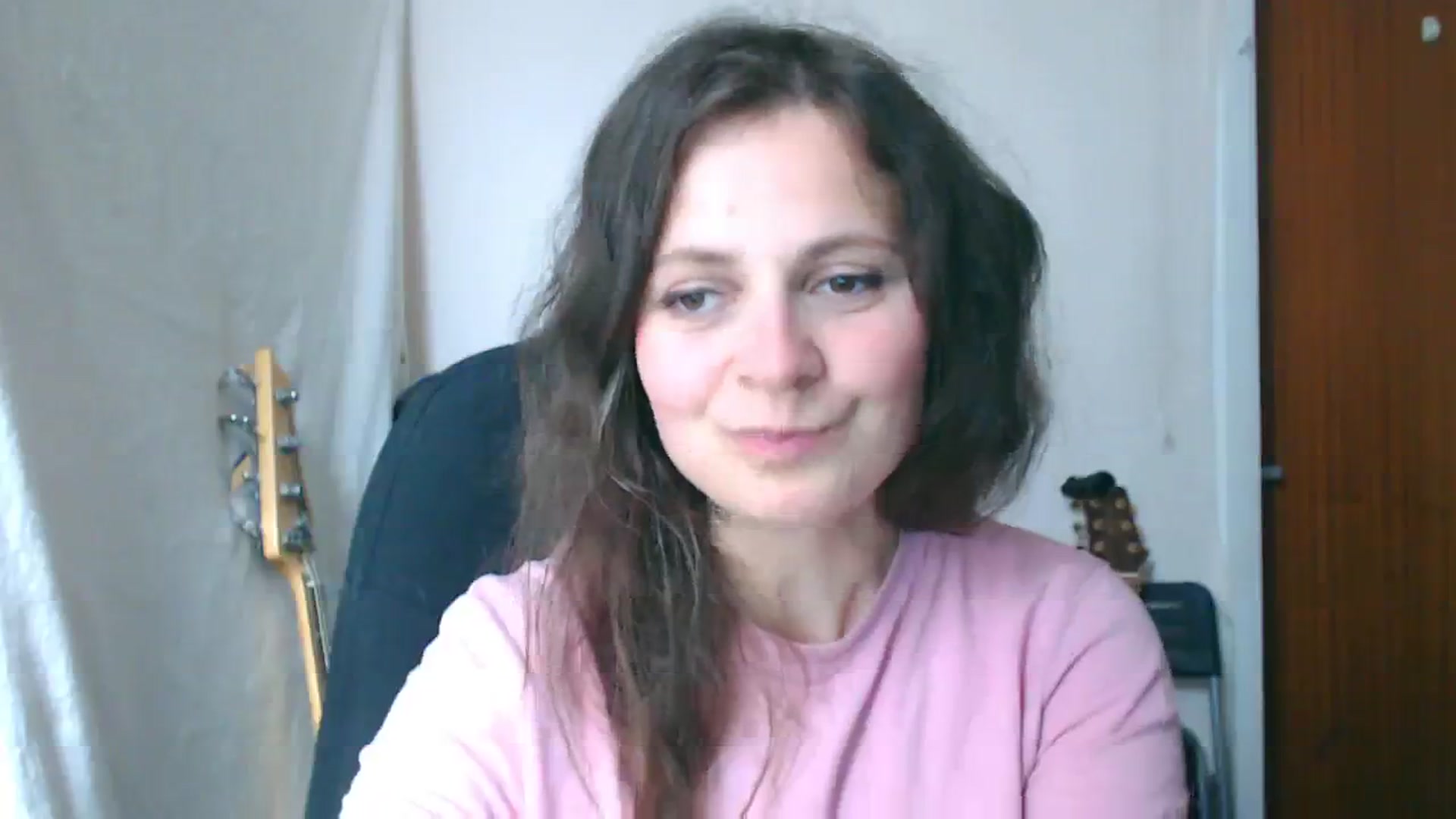 Gallery image thumbnail from LeilaLight's myfreecams stream on, 04/02/2024, 14:03 image 5 of 20