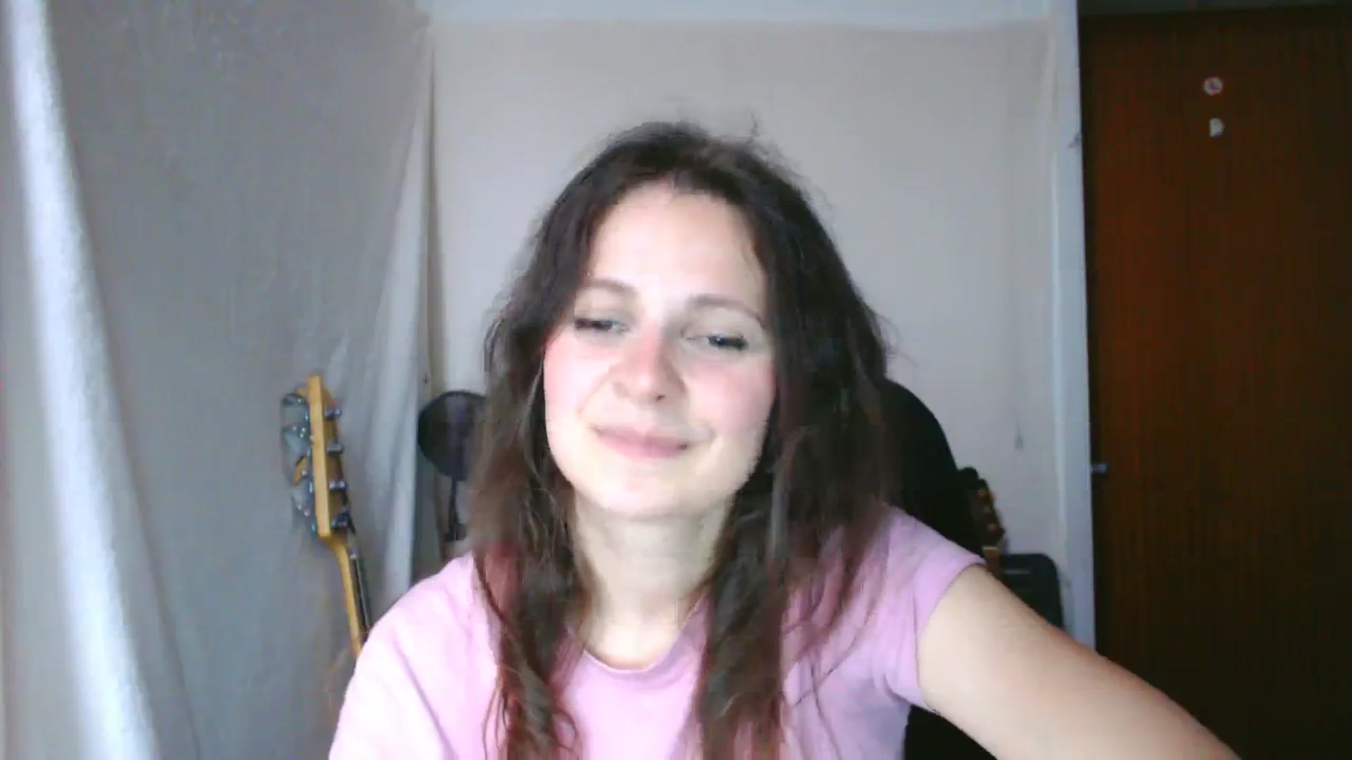Gallery image thumbnail from LeilaLight's myfreecams stream on, 04/02/2024, 16:13 image 14 of 20