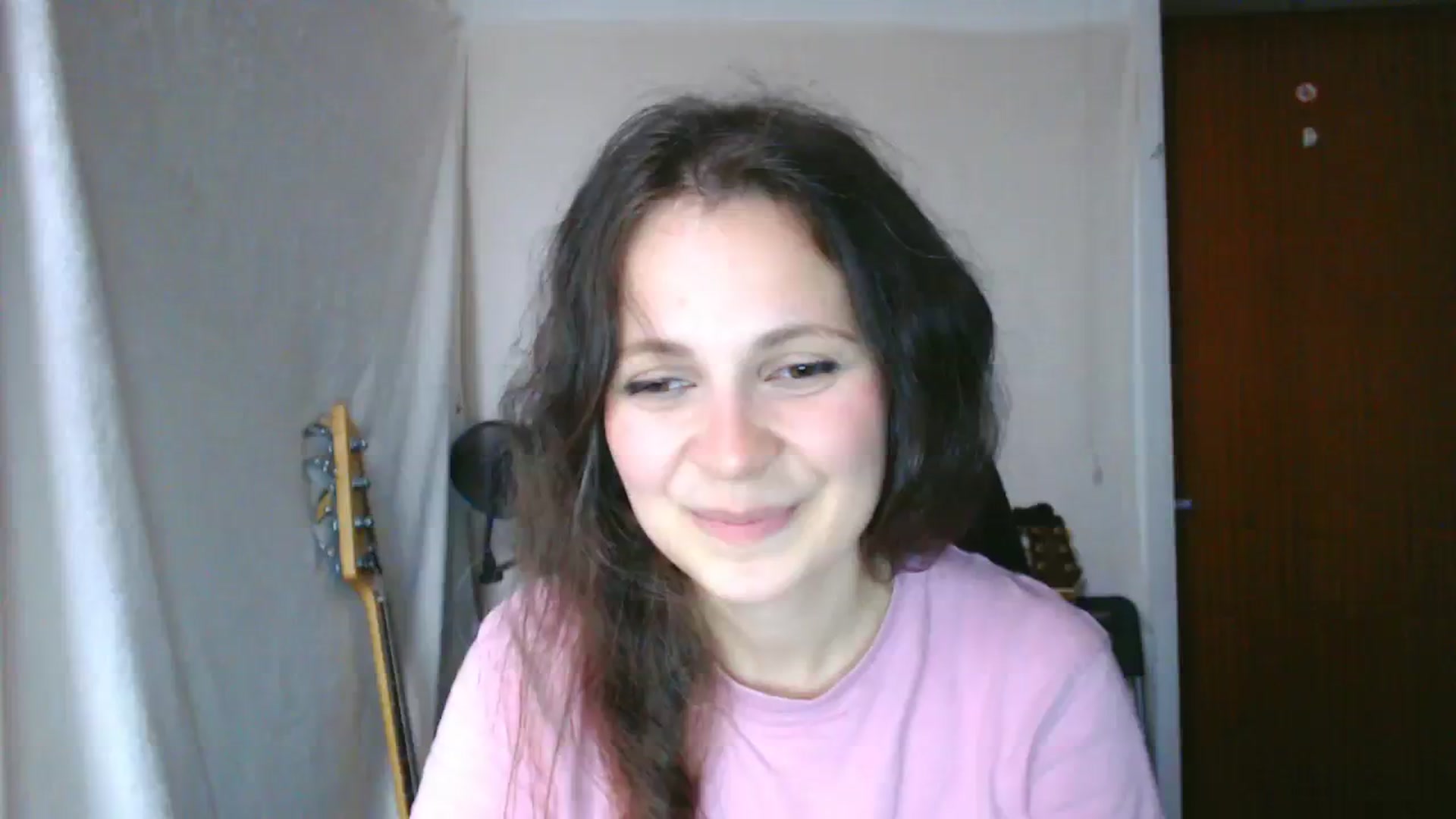 Gallery image thumbnail from LeilaLight's myfreecams stream on, 04/02/2024, 16:13 image 1 of 20