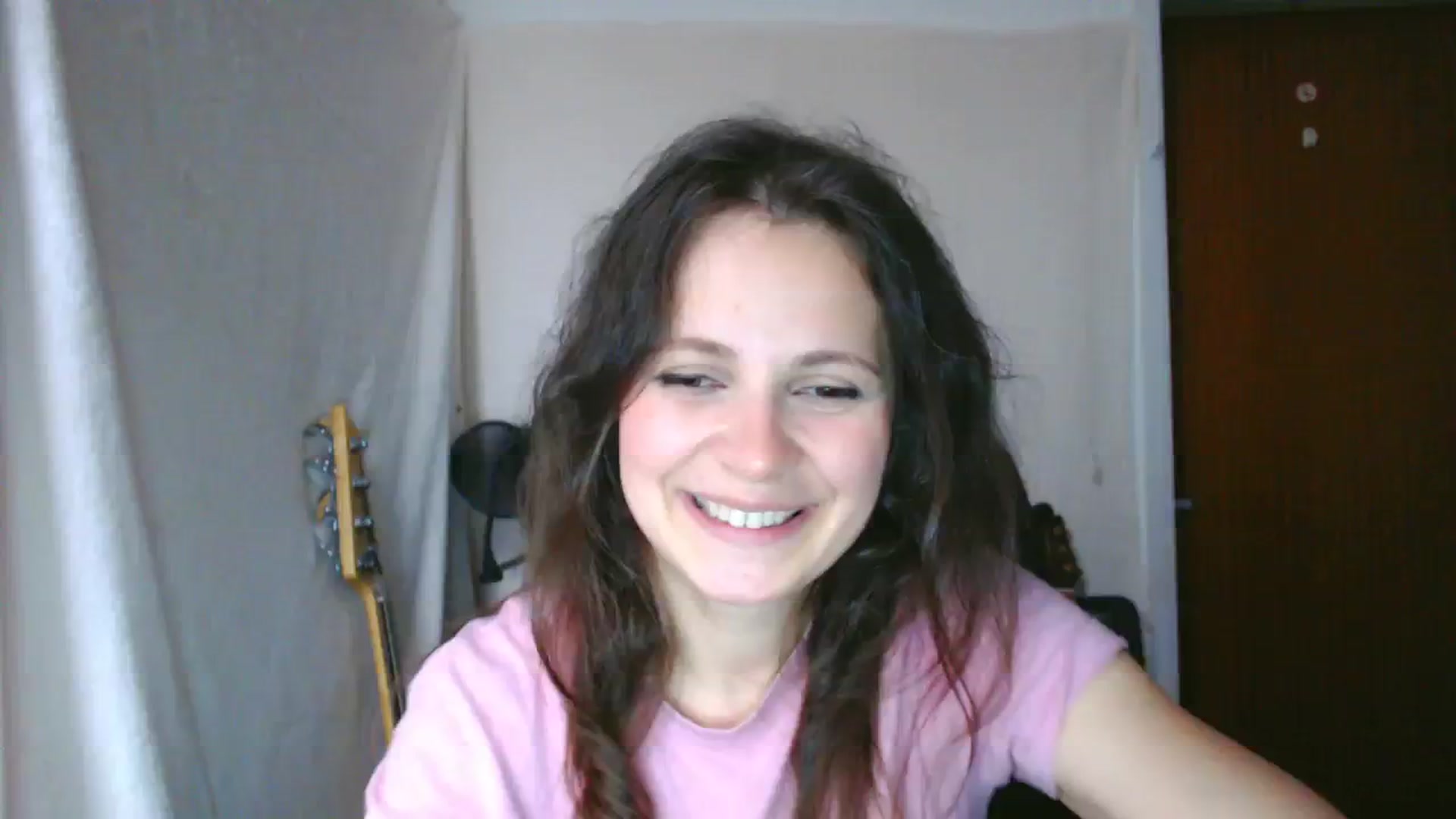 Gallery image thumbnail from LeilaLight's myfreecams stream on, 04/02/2024, 16:13 image 9 of 20