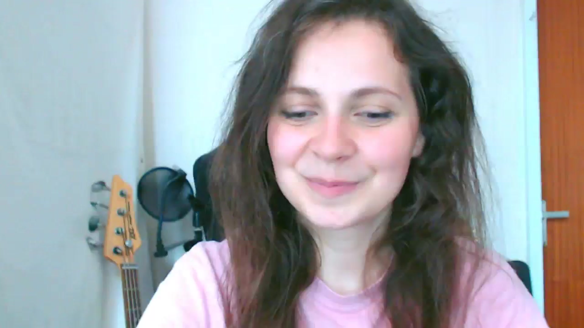 Gallery image thumbnail from LeilaLight's myfreecams stream on, 04/08/2024, 15:33 image 16 of 20