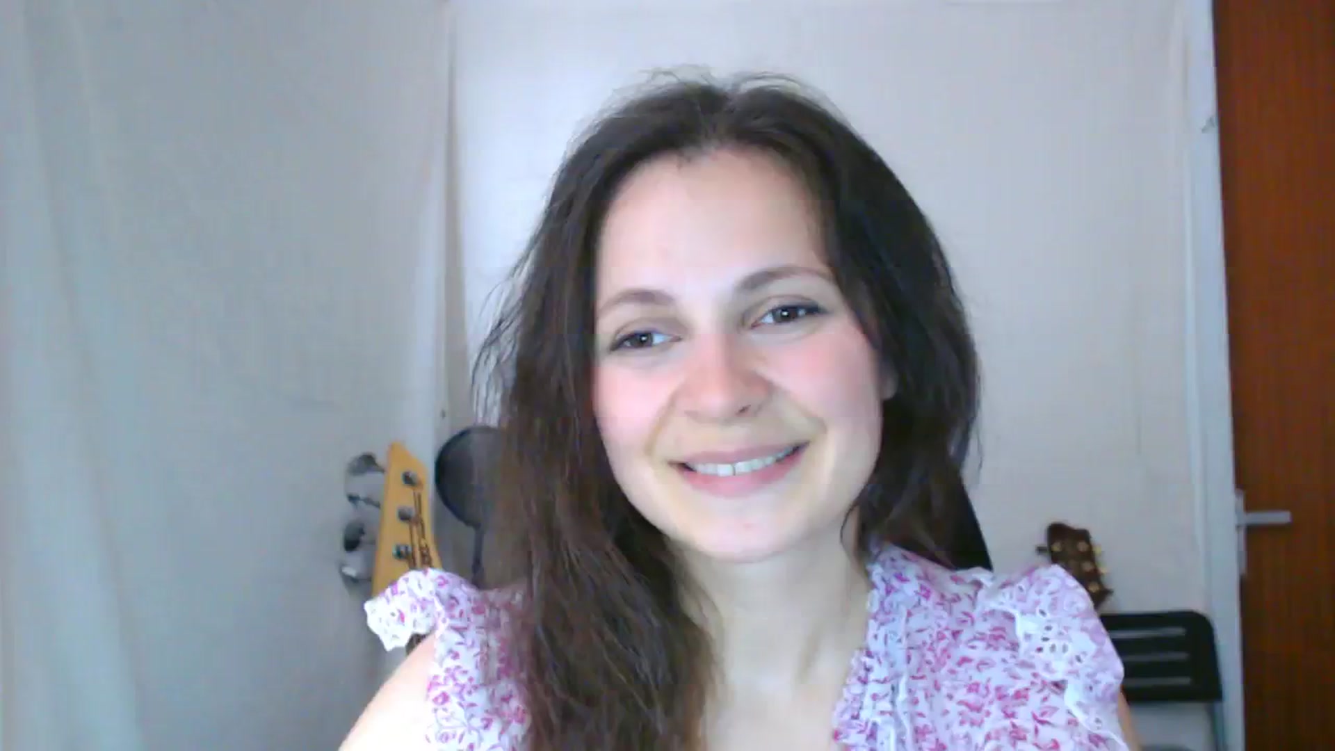 Gallery image thumbnail from LeilaLight's myfreecams stream on, 04/09/2024, 16:06 image 19 of 20