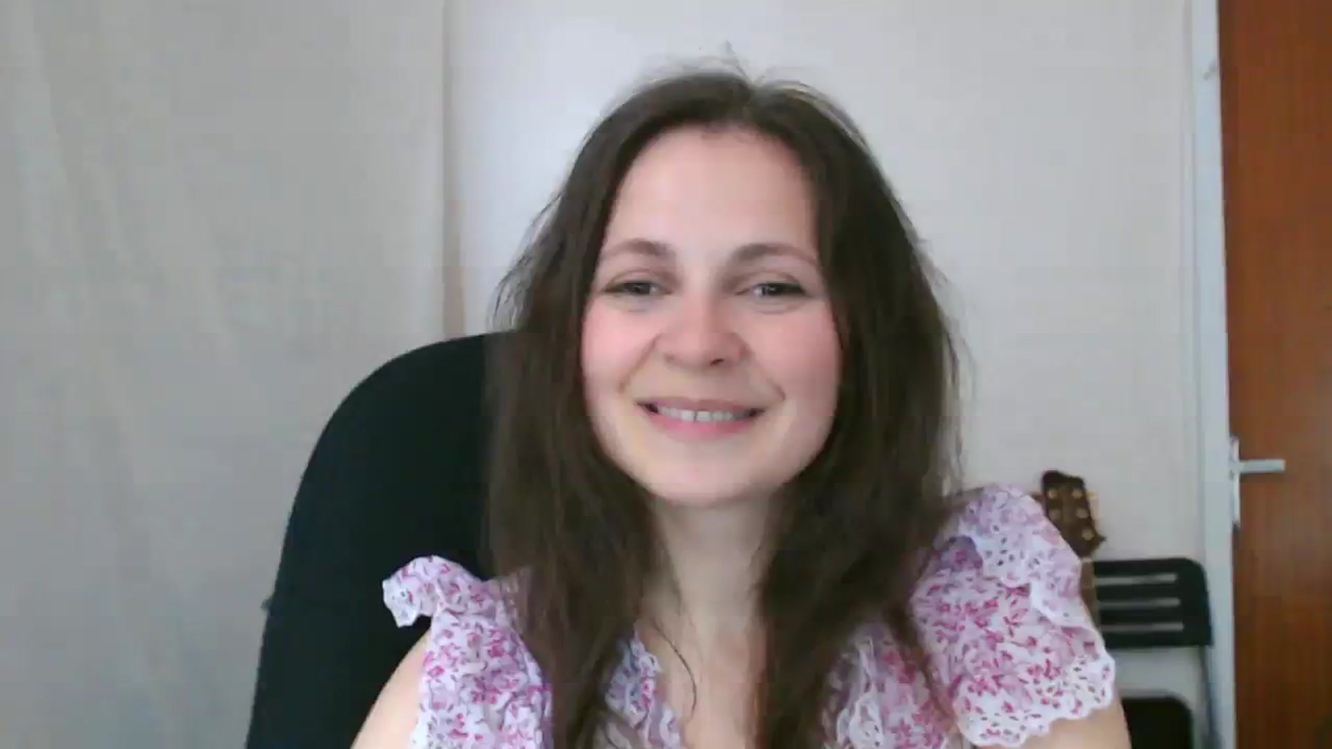 Gallery image thumbnail from LeilaLight's myfreecams stream on, 04/09/2024, 16:06 image 14 of 20