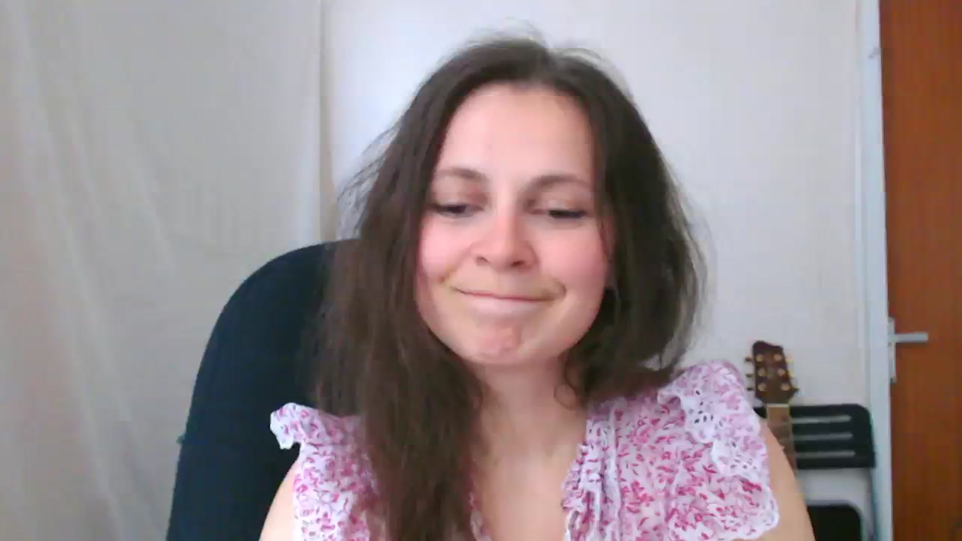 Gallery image thumbnail from LeilaLight's myfreecams stream on, 04/09/2024, 16:06 image 5 of 20