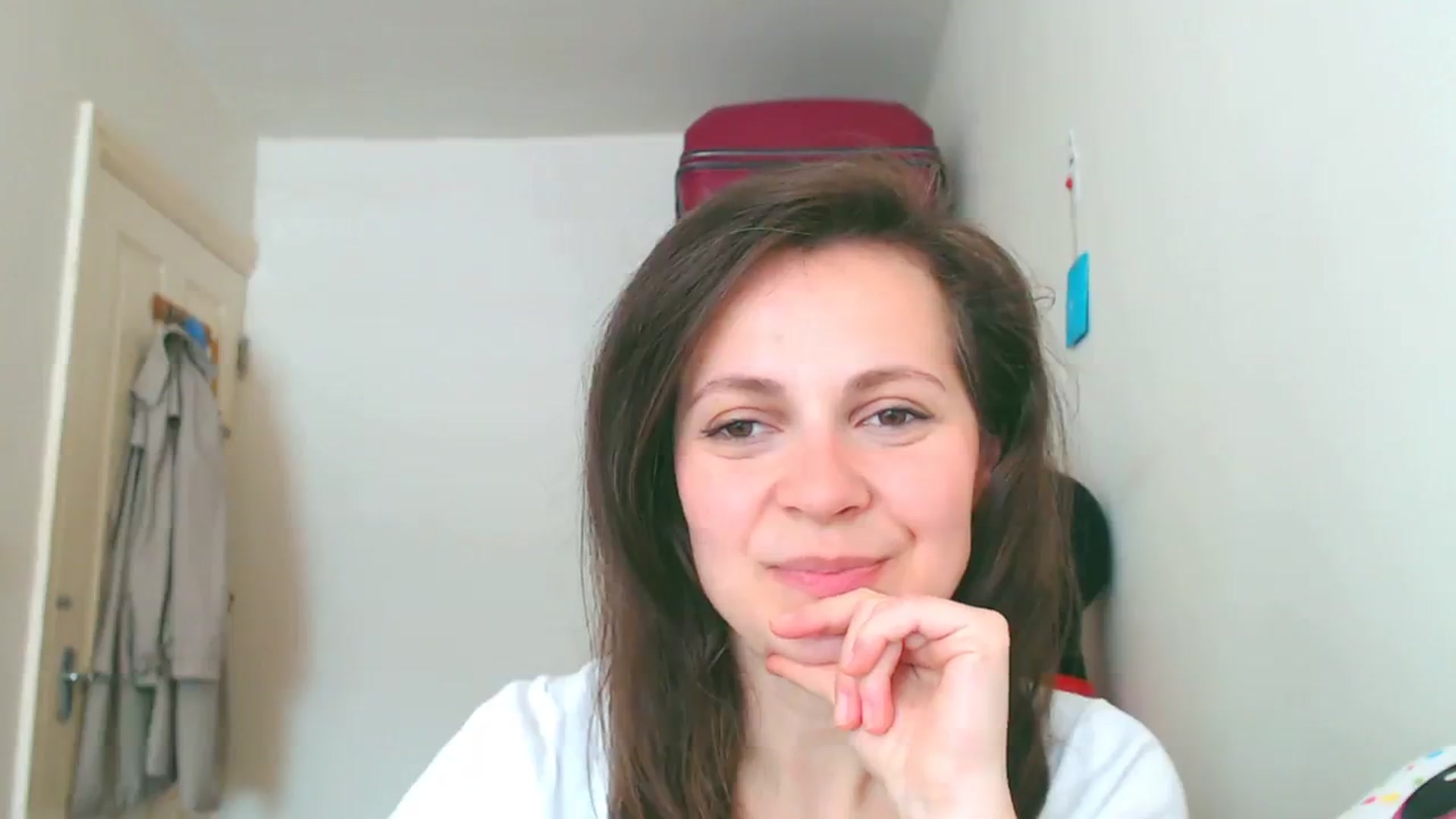 Gallery image thumbnail from LeilaLight's myfreecams stream on, 04/12/2024, 11:22 image 3 of 20