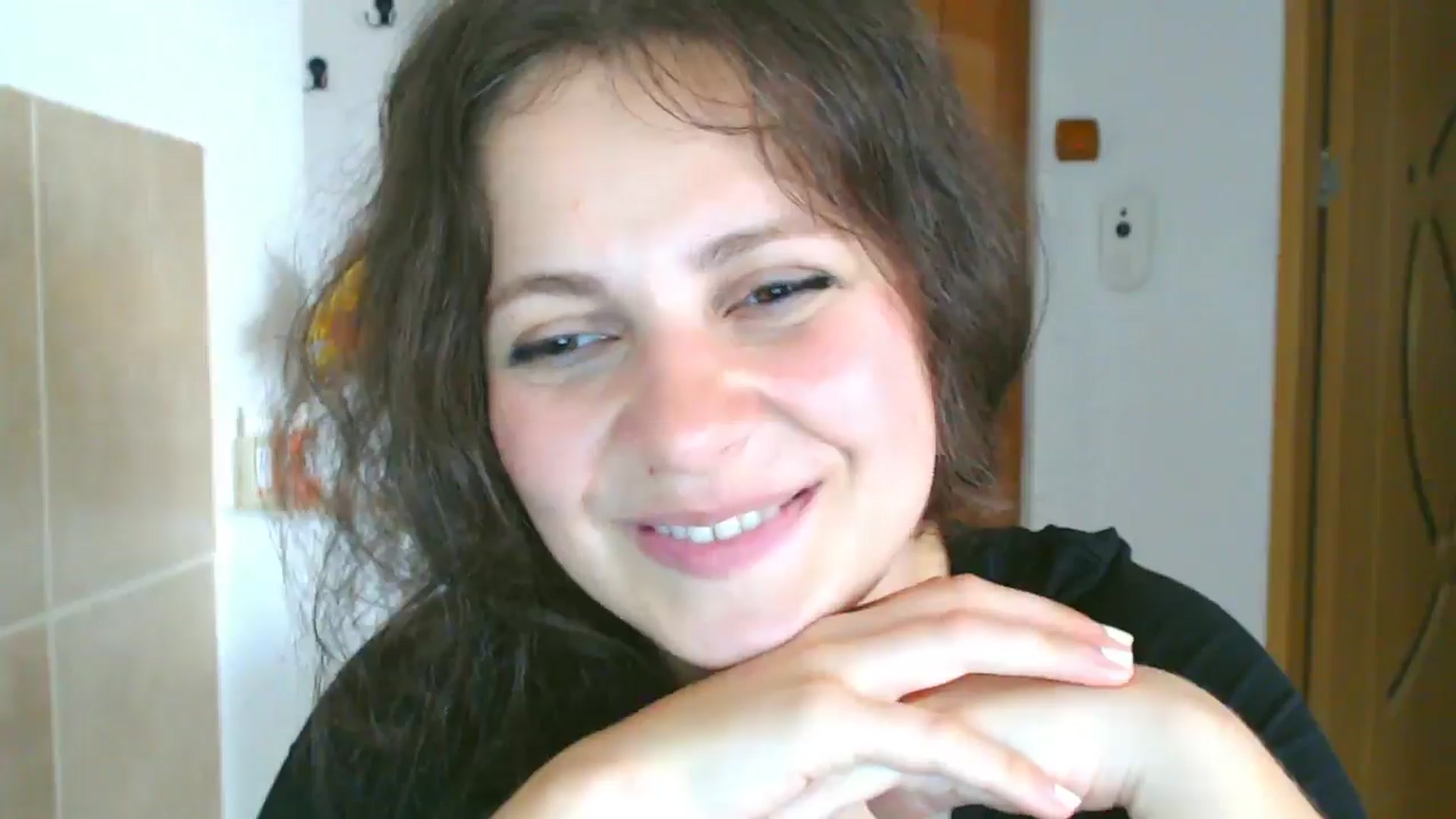 Gallery image thumbnail from LeilaLight's myfreecams stream on, 06/06/2024, 12:49 image 16 of 20