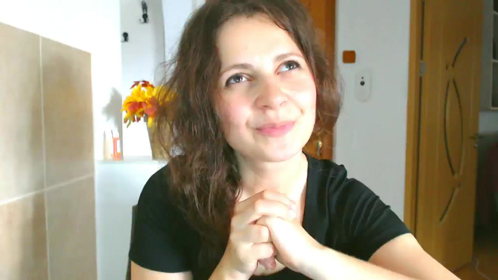 Gallery image thumbnail from LeilaLight's myfreecams stream on, 06/06/2024, 12:49 image 6 of 20